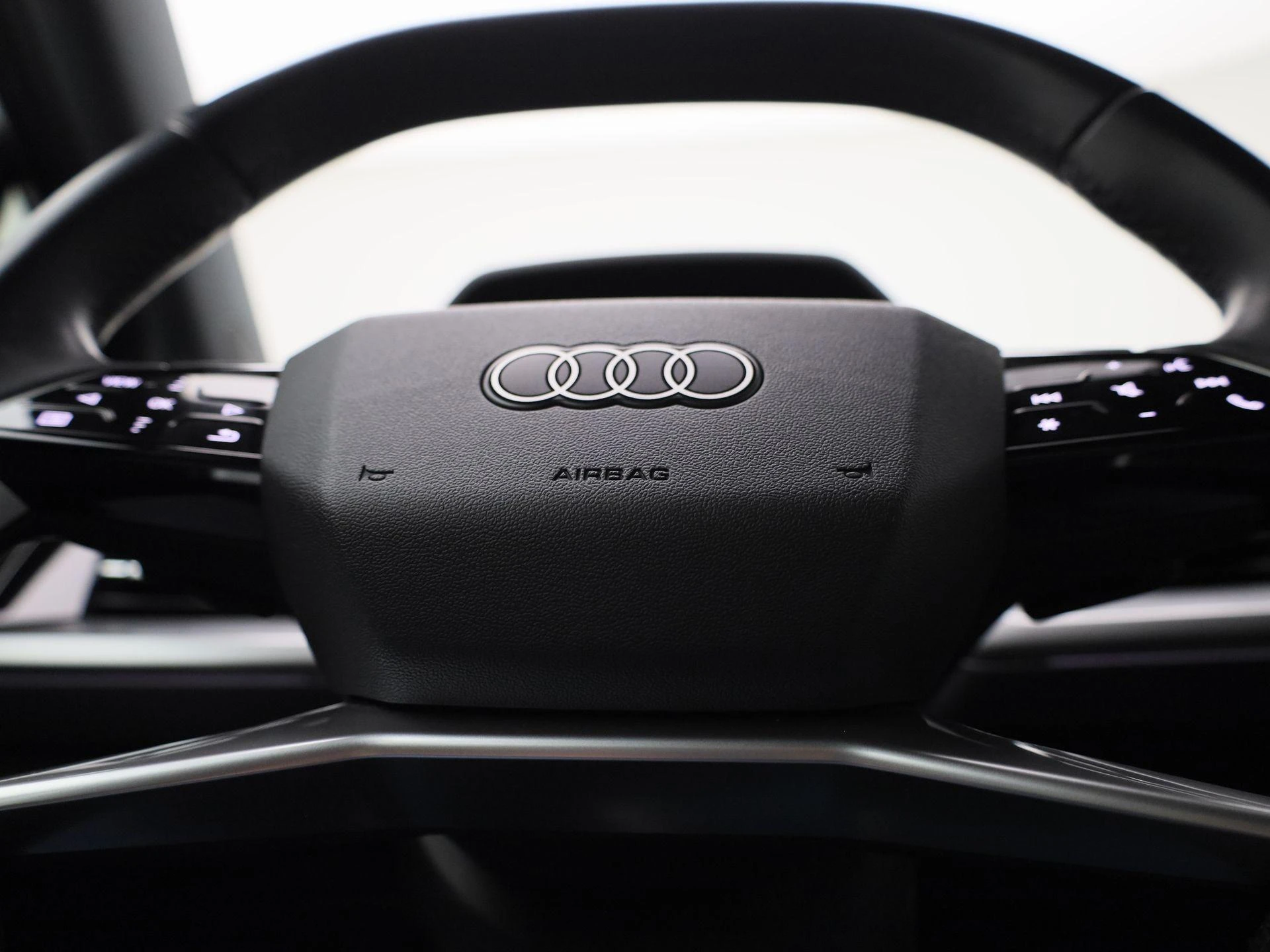 Audi Q4 e-tron 40 Launch edition Advanced 77 kWh