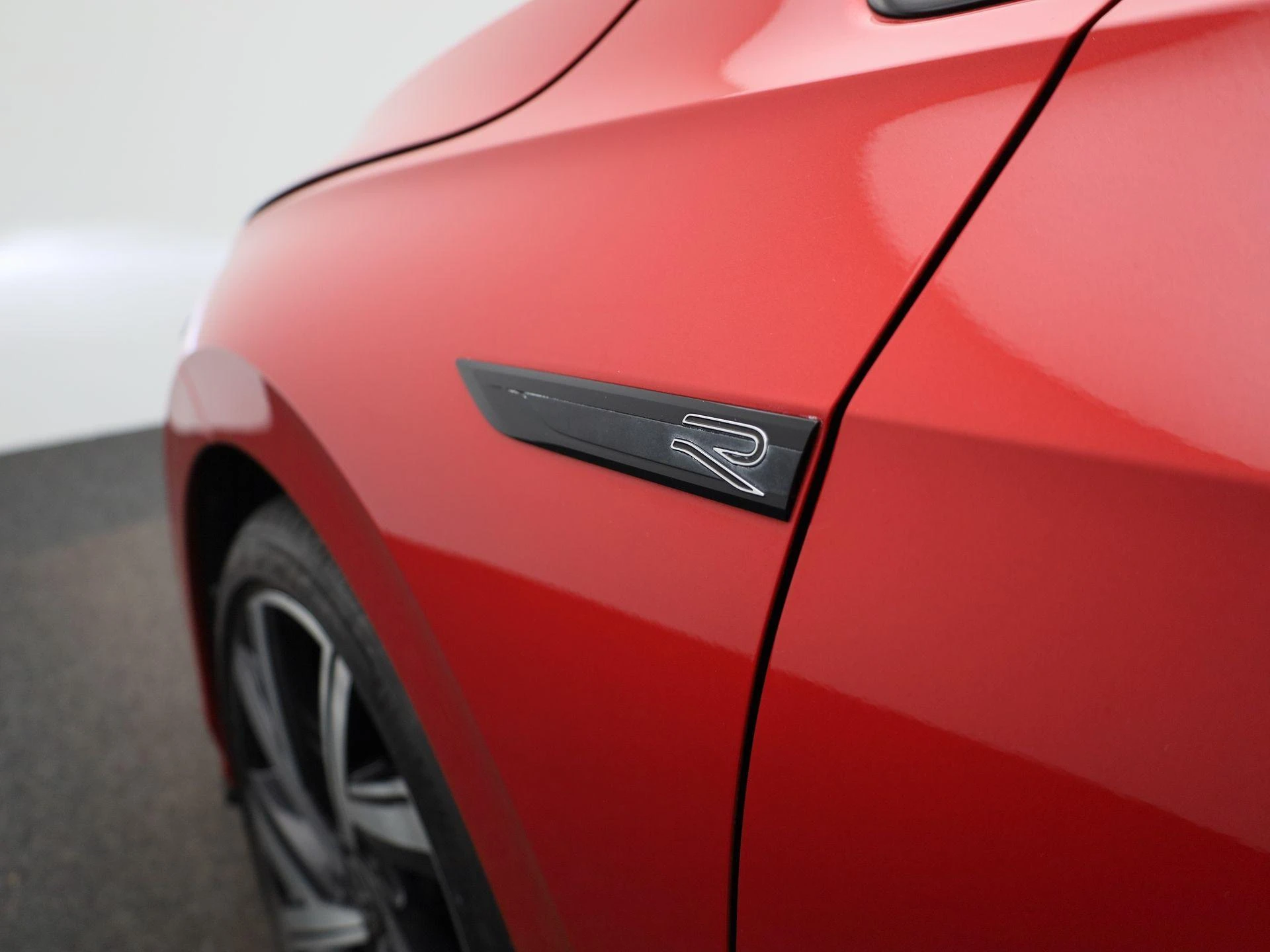 Volkswagen-Golf-image-36