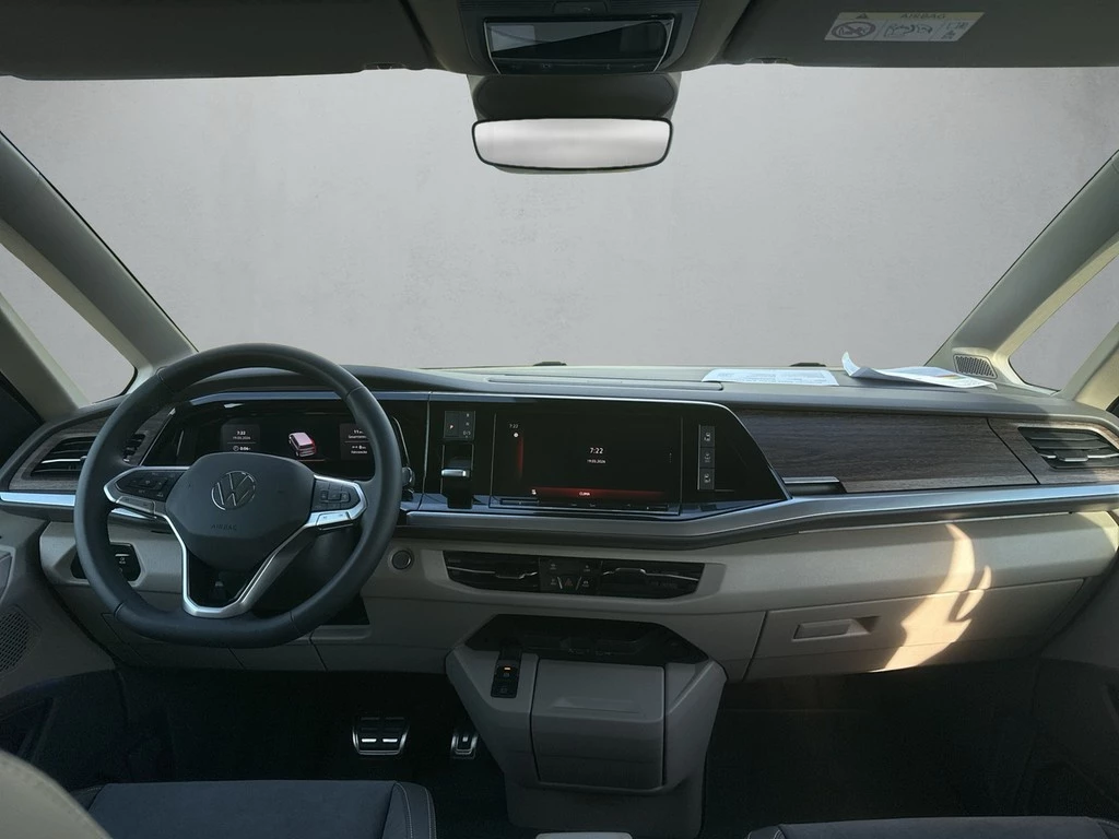 Volkswagen Multivan T7 1.5l eHybrid LR DSG 4M Style *AHK