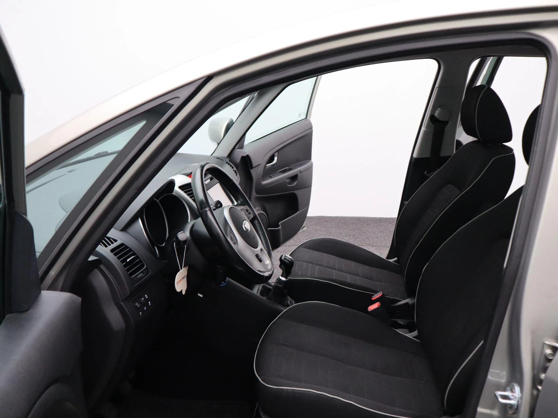 Kia-Venga-image-5