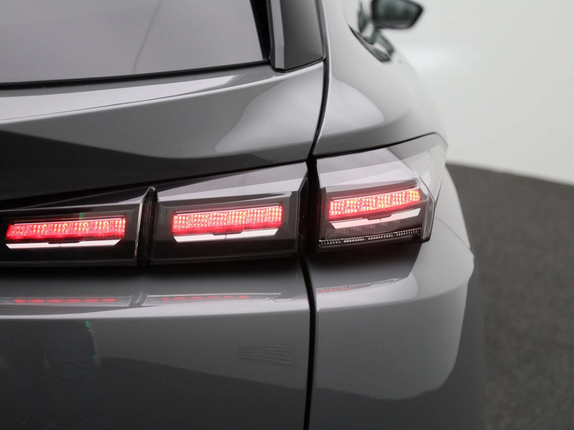 Peugeot e-308 SW e-308 156 Allure