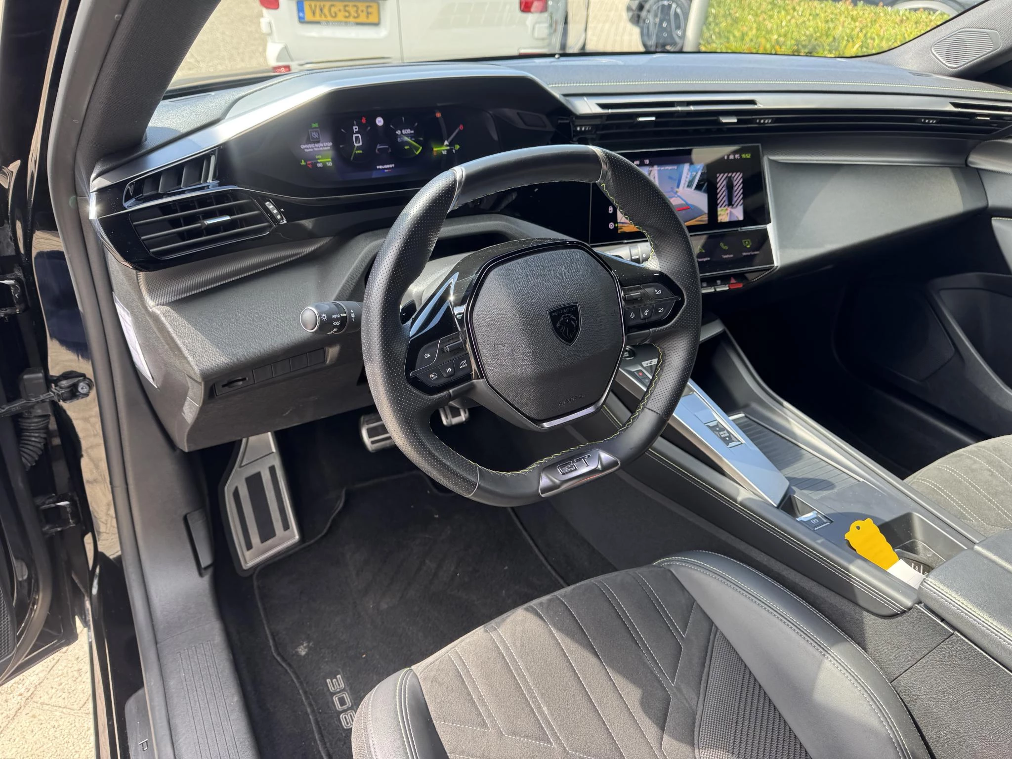 Peugeot-308-image-18