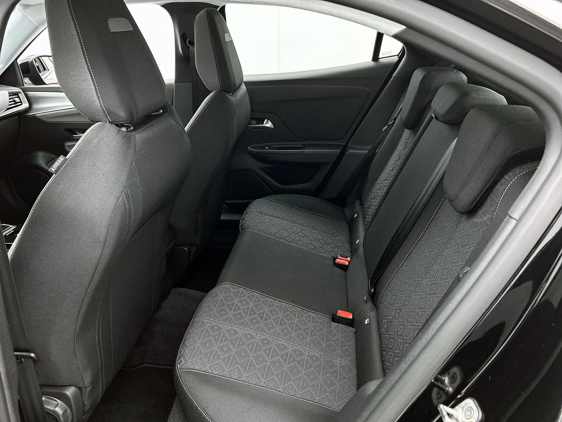 Opel-Mokka-image-25