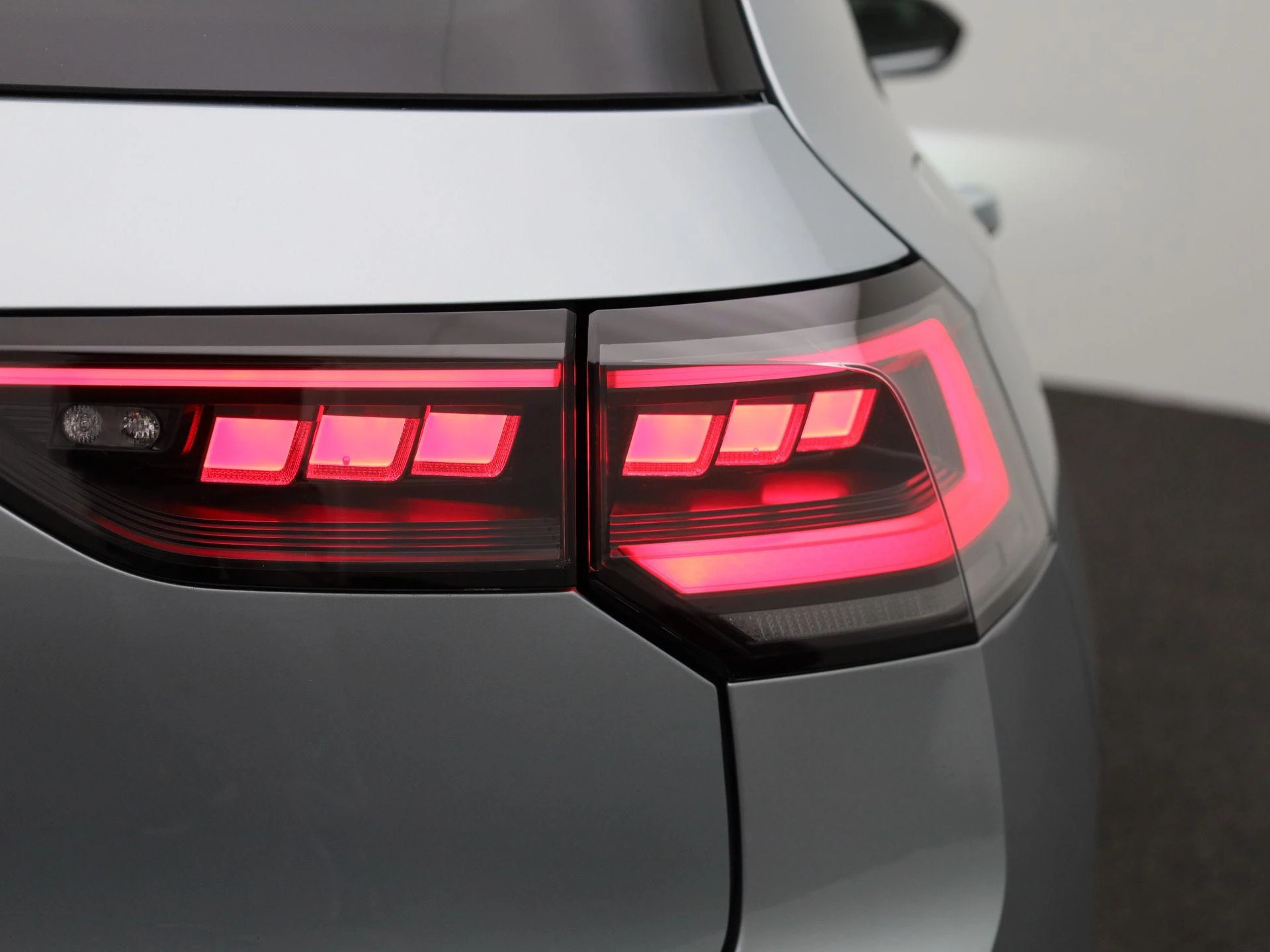 Volkswagen-Golf-image-46