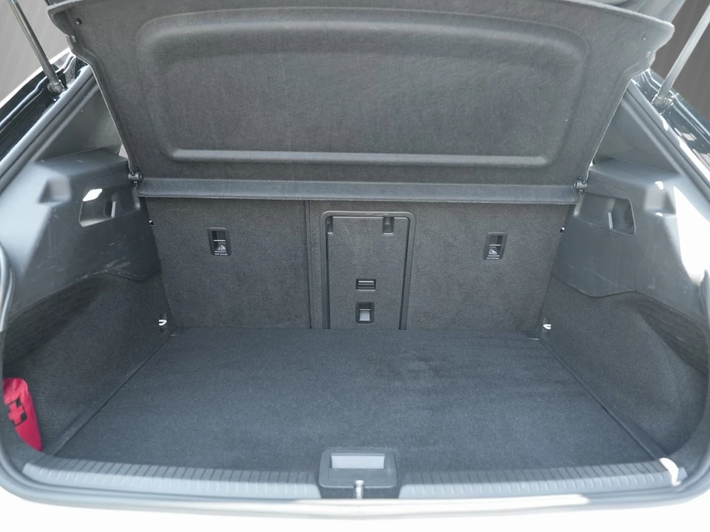Volkswagen ID.3 Pro S Tour "2,99%" Wärmepumpe, IQ.Light, RFK, ACC, Navi.,