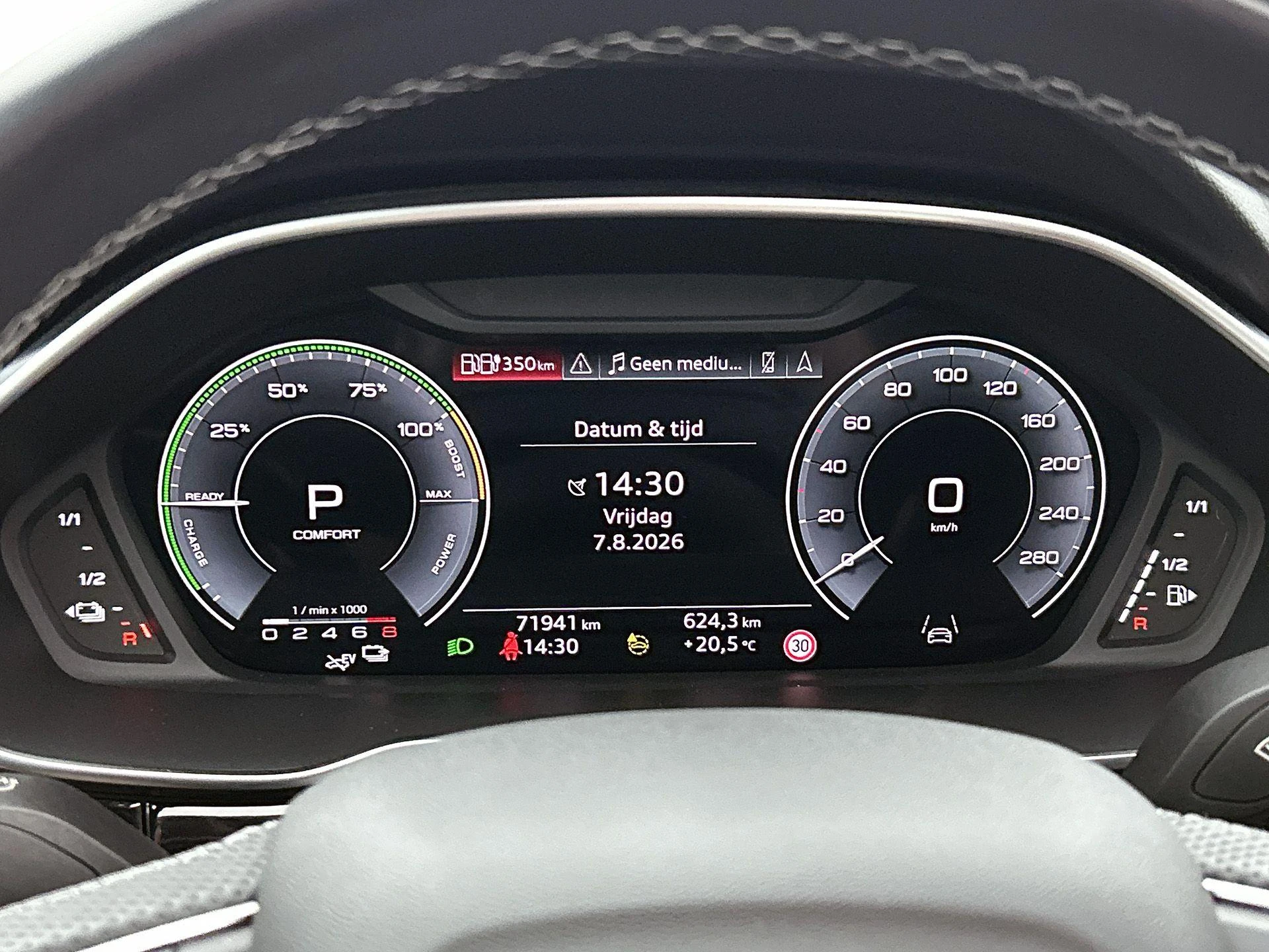 Audi-Q3-image-19