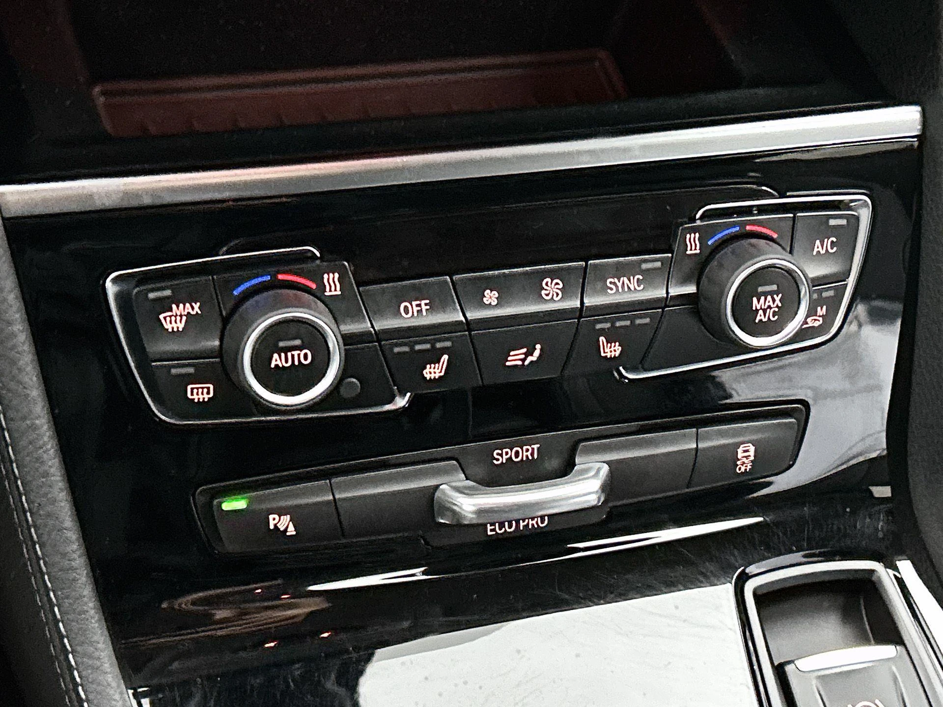 BMW-2 Serie-image-22
