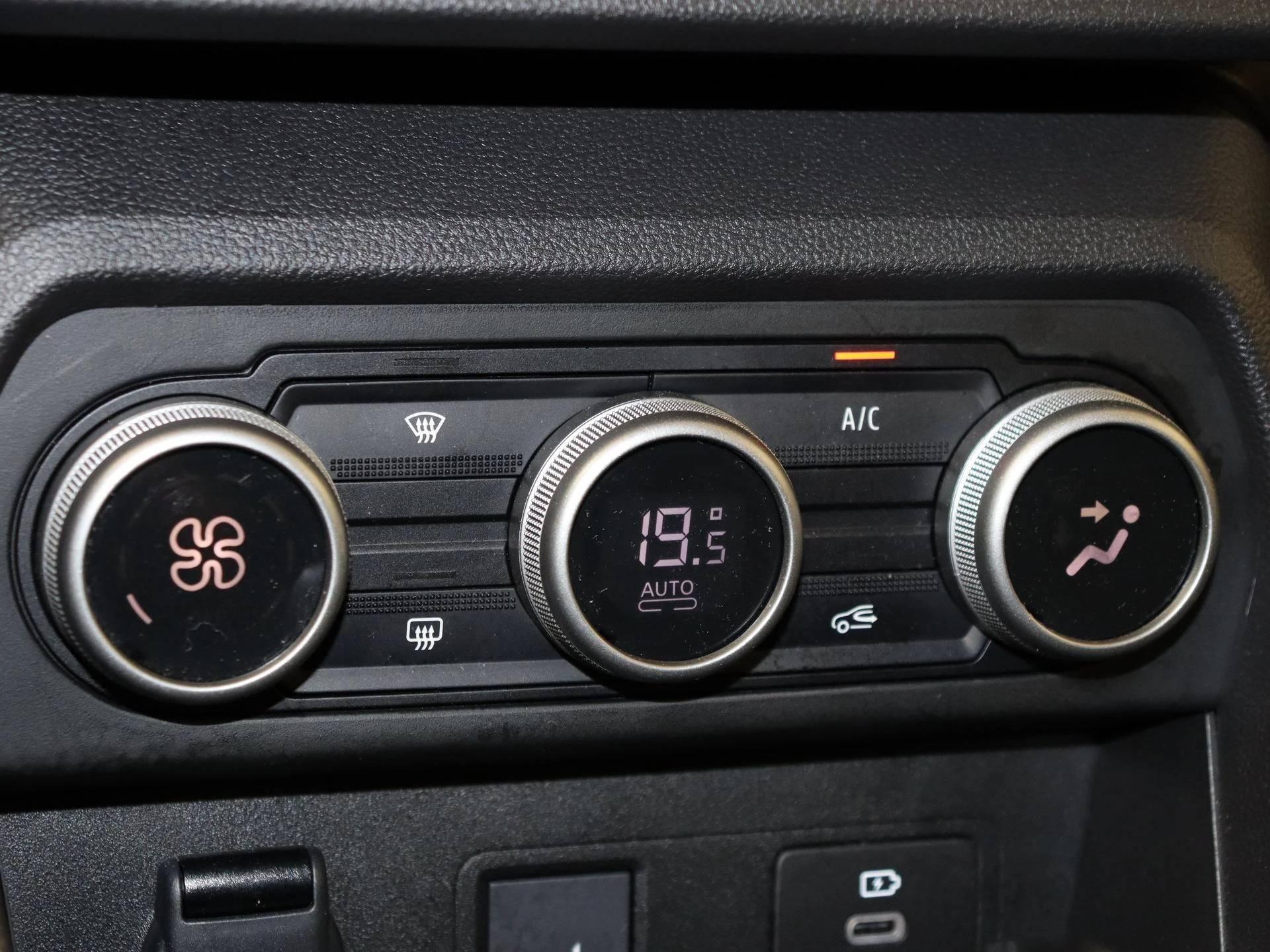 Dacia-Jogger-image-19