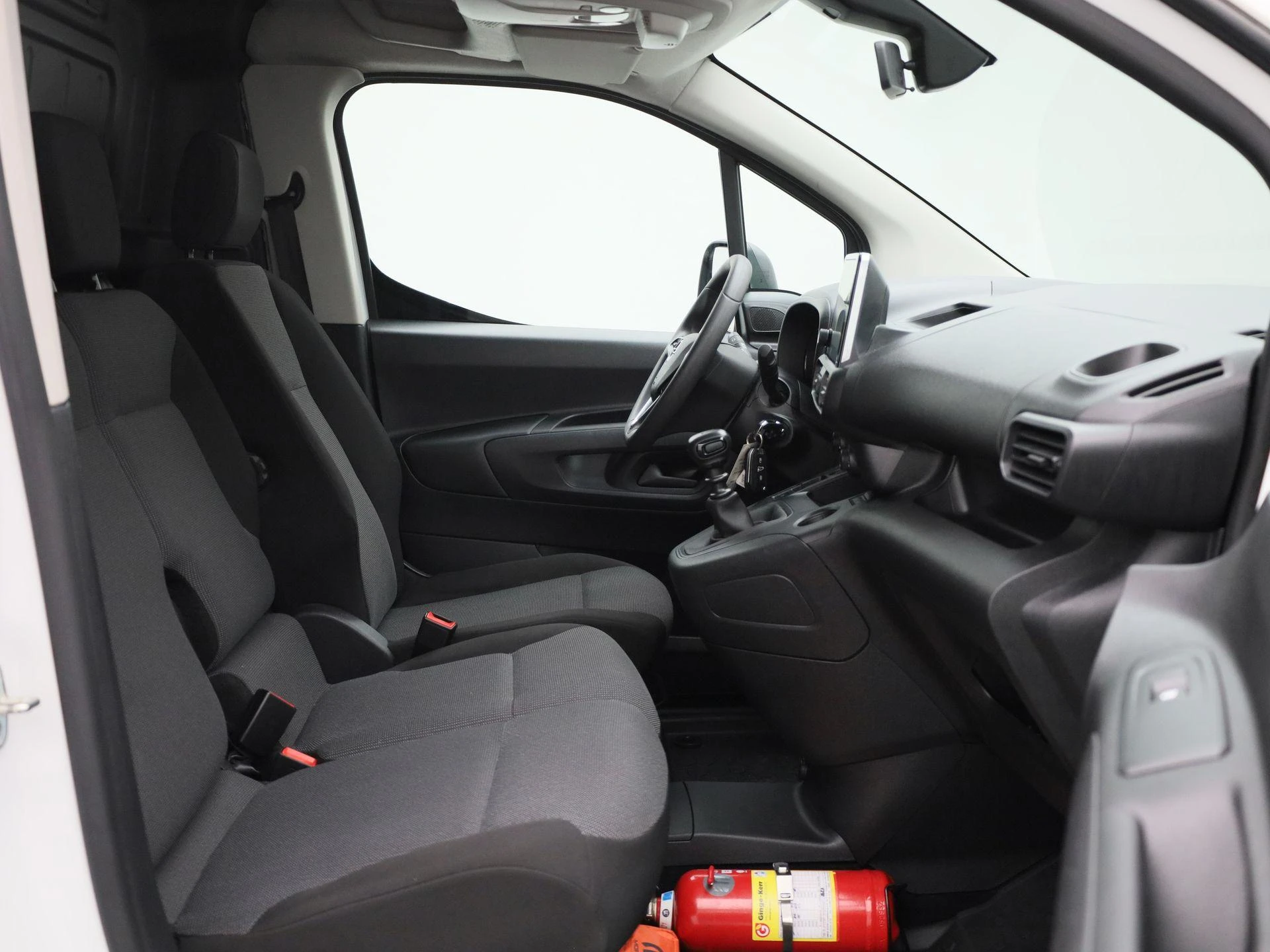 Opel-Combo-image-13