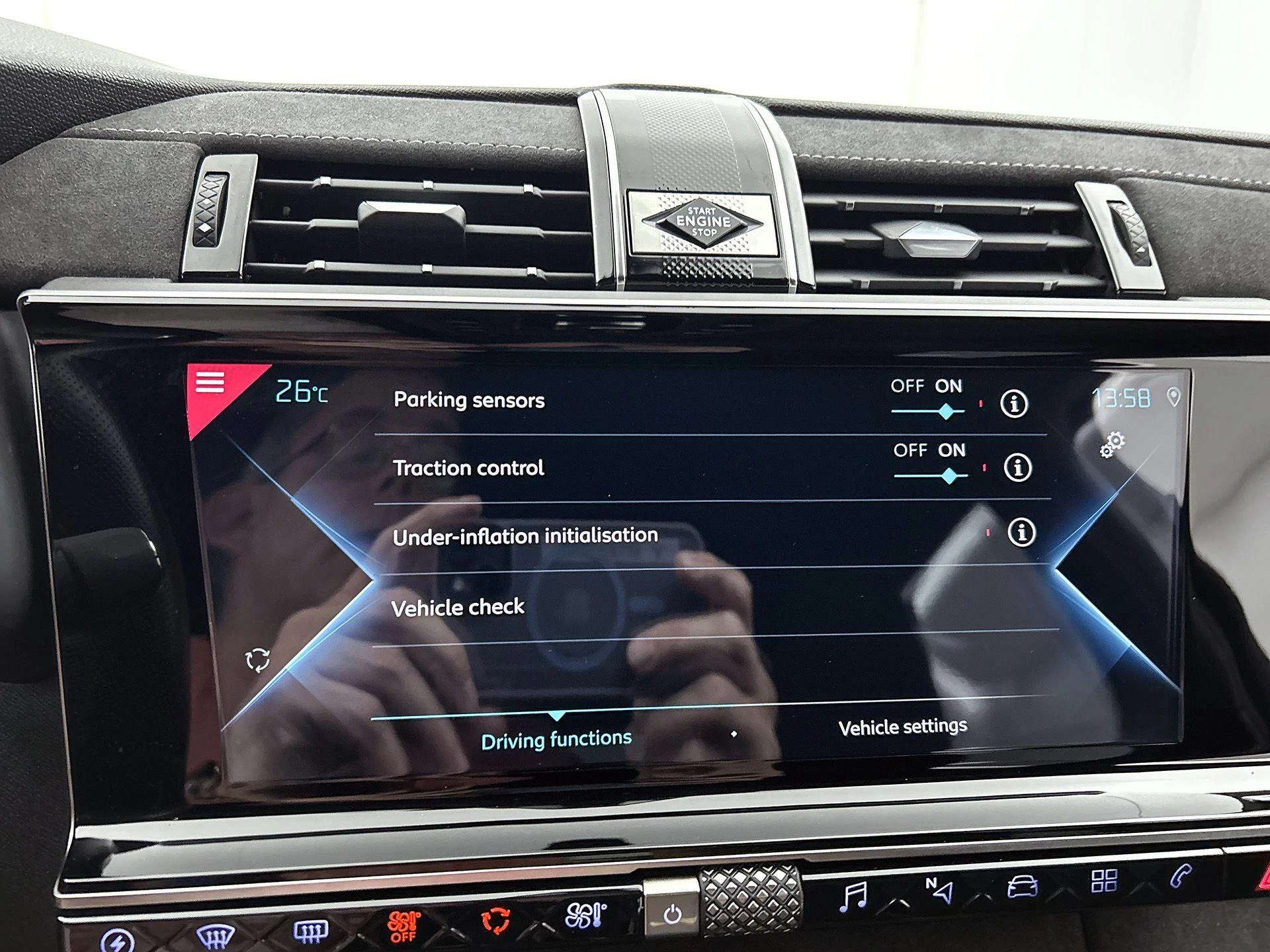 DS DS 7 Crossback E-Tense Performance Line