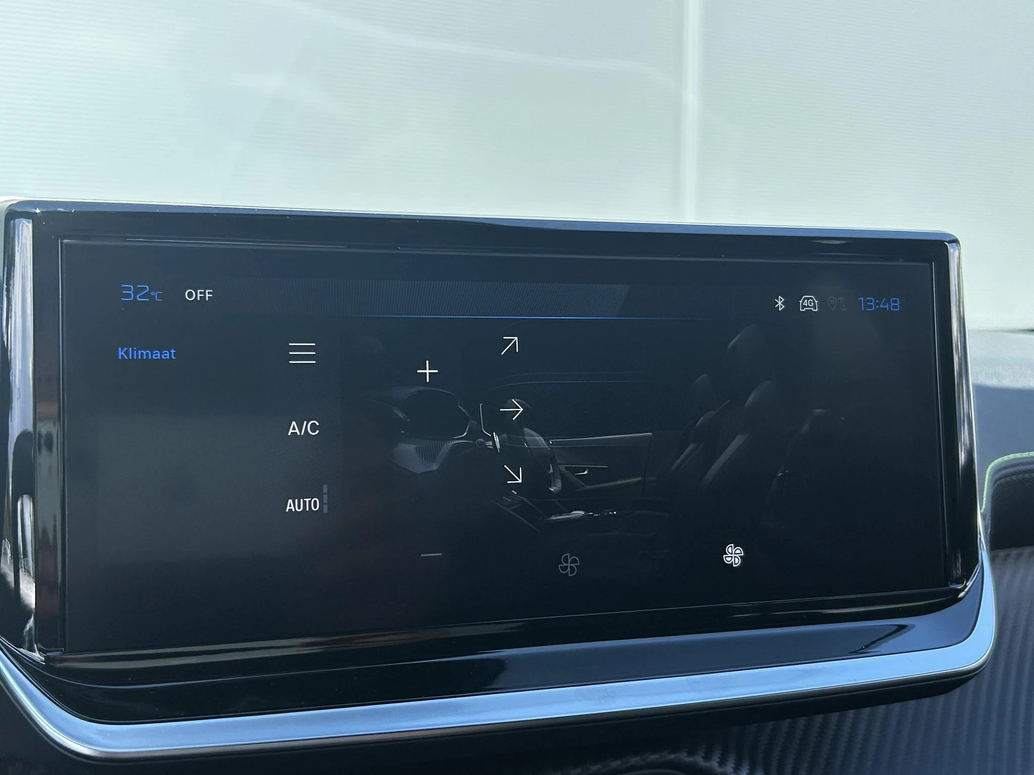 Peugeot-2008-image-13