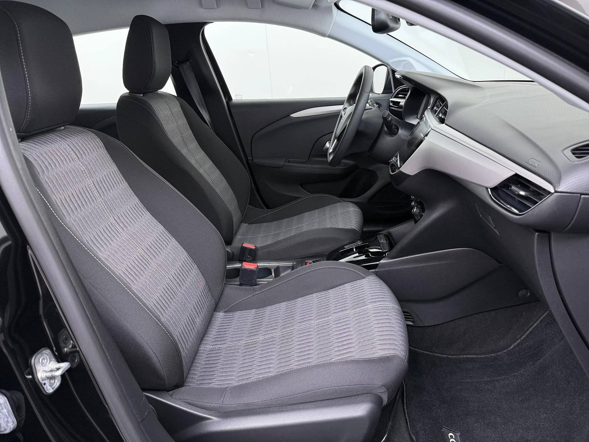 Opel-Corsa-e-image-24