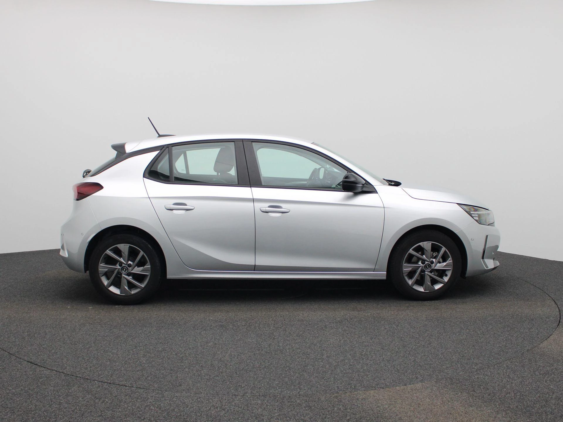 Opel-Corsa-image-5