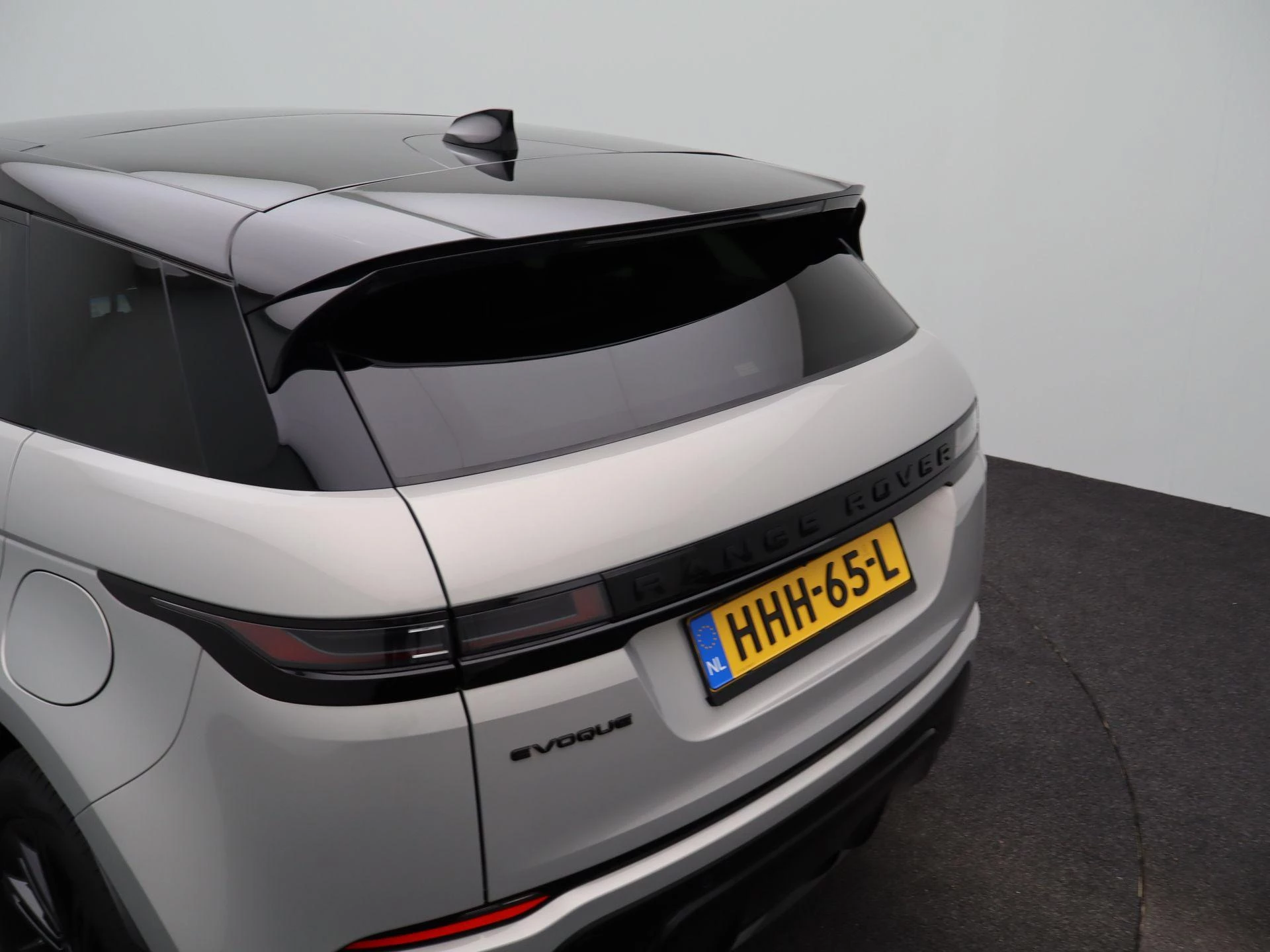 Land Rover Range Rover Evoque 1.5 P270e PHEV AWD SE Dynamic Edition