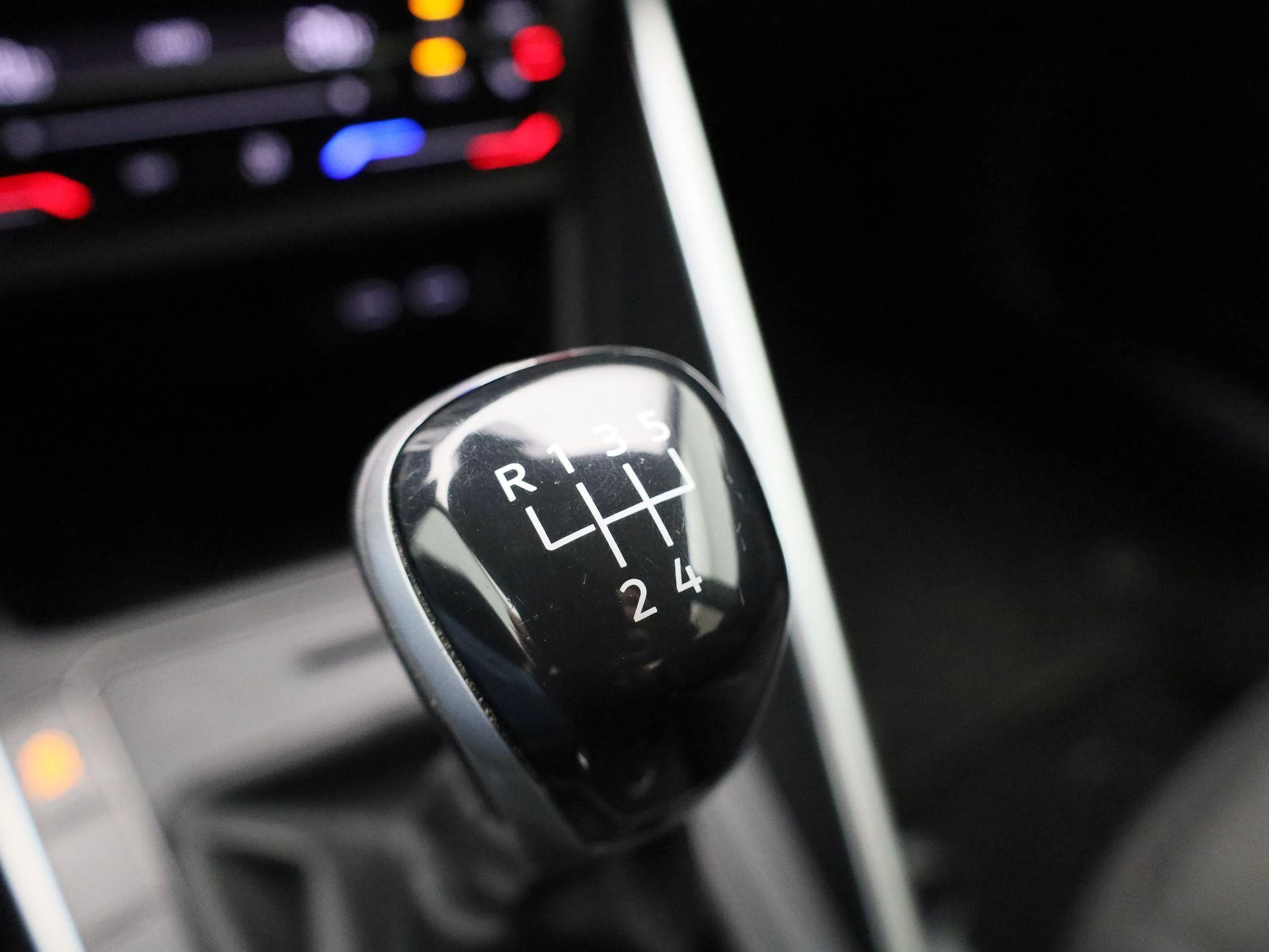 Volkswagen Polo 1.0 TSI Life Business
