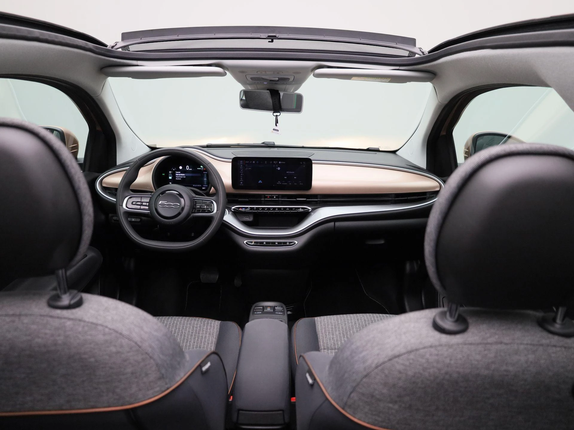 Fiat-500C-image-6