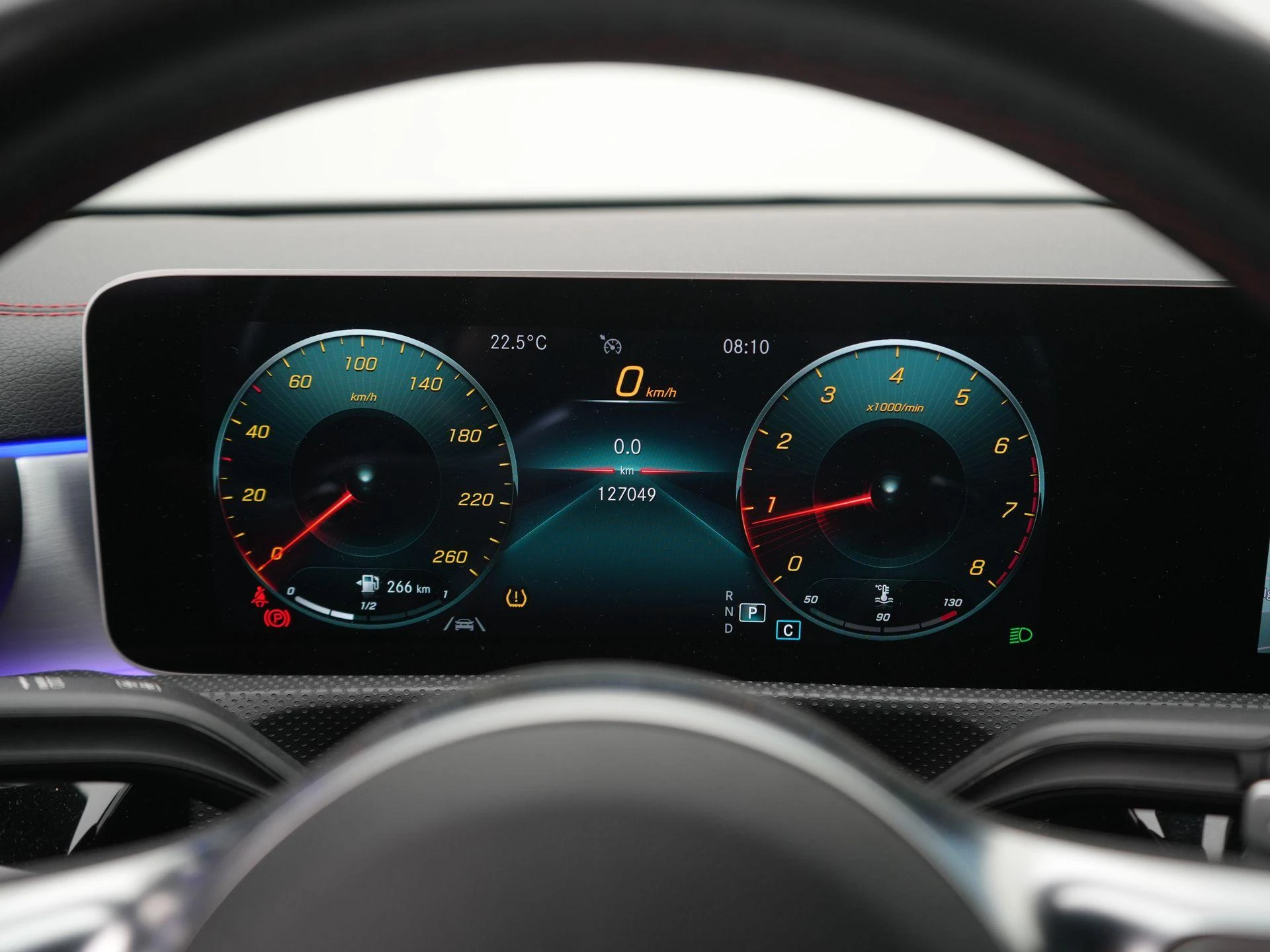 Mercedes-Benz-CLA-image-10