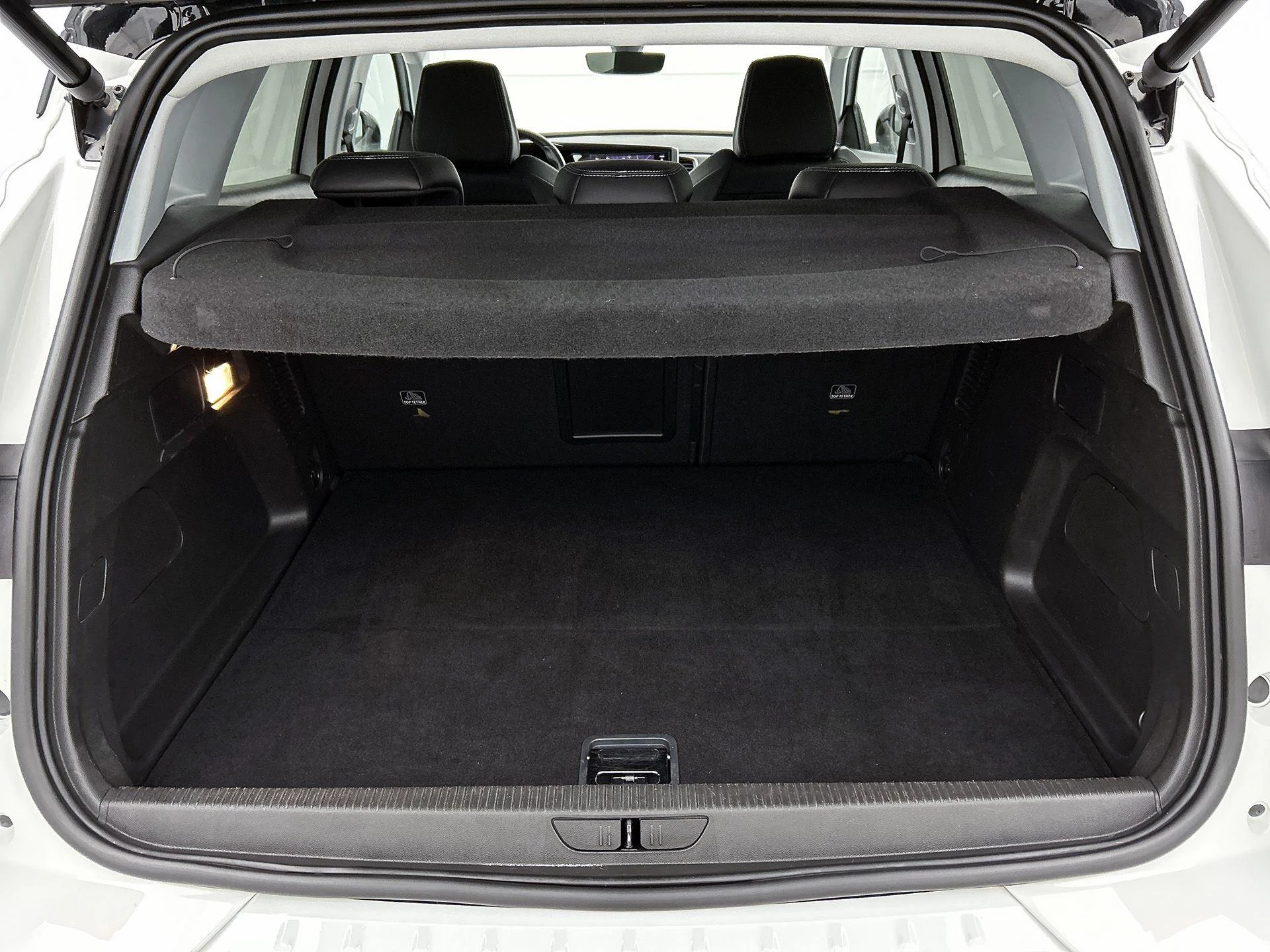 Opel-Grandland-image-15