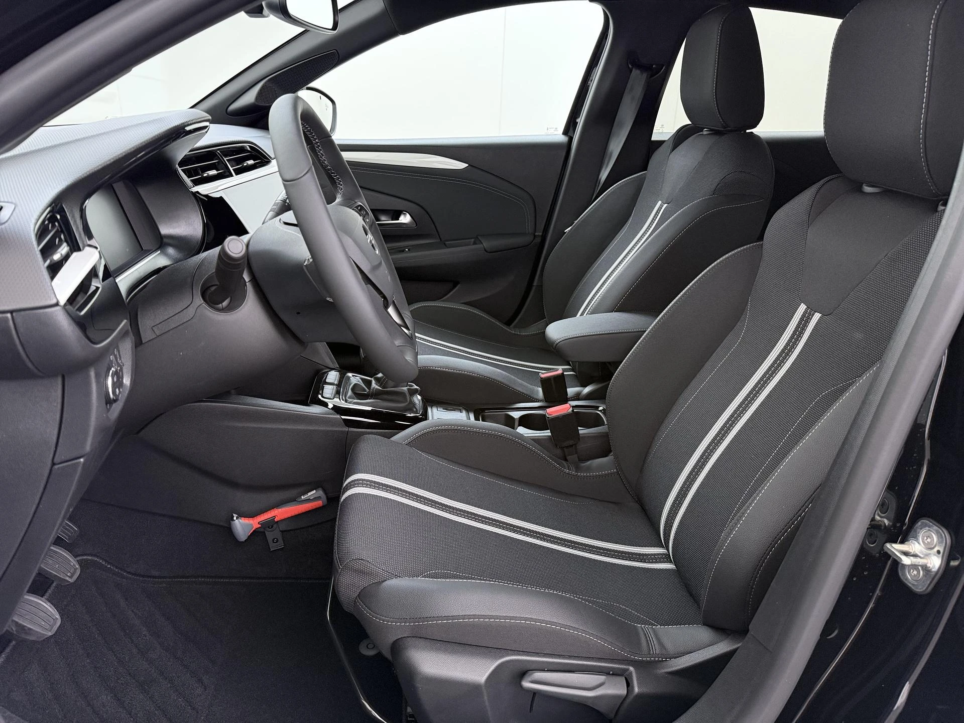 Opel-Corsa-image-13