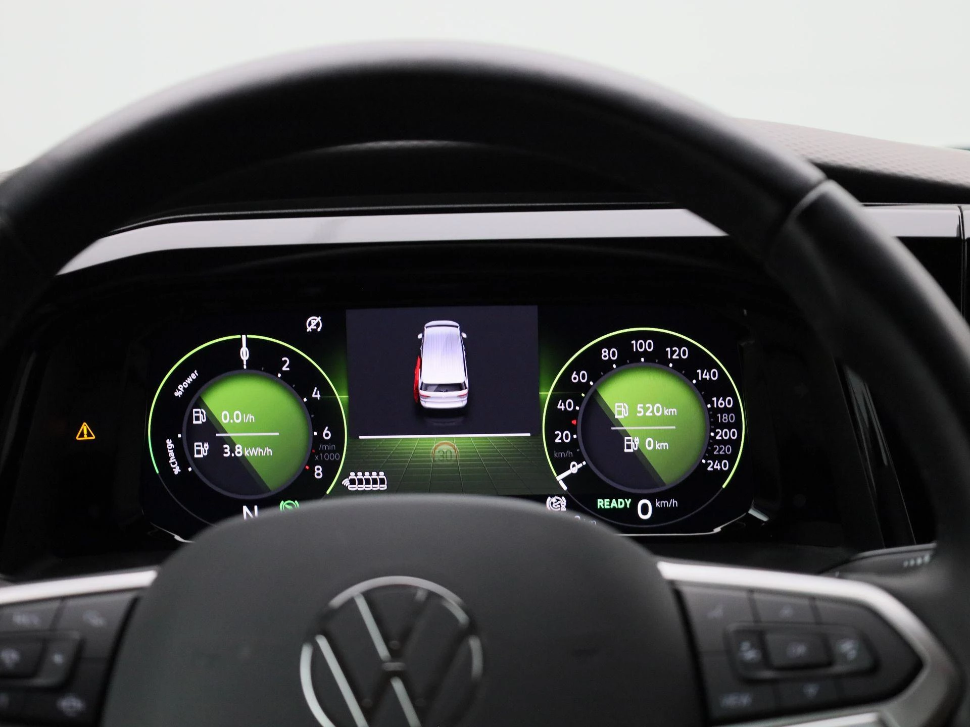 Volkswagen-Multivan-image-7