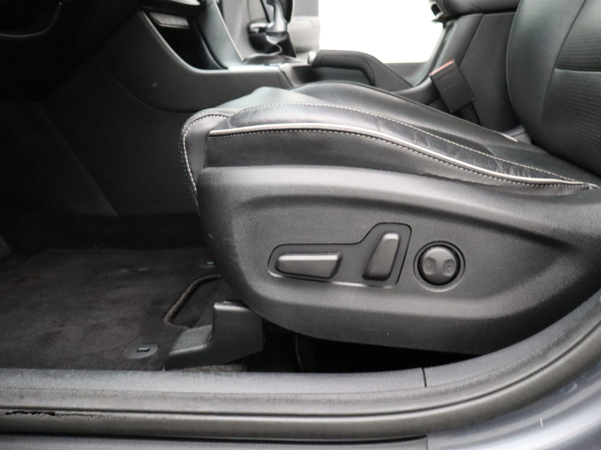 Kia-Sportage-image-27
