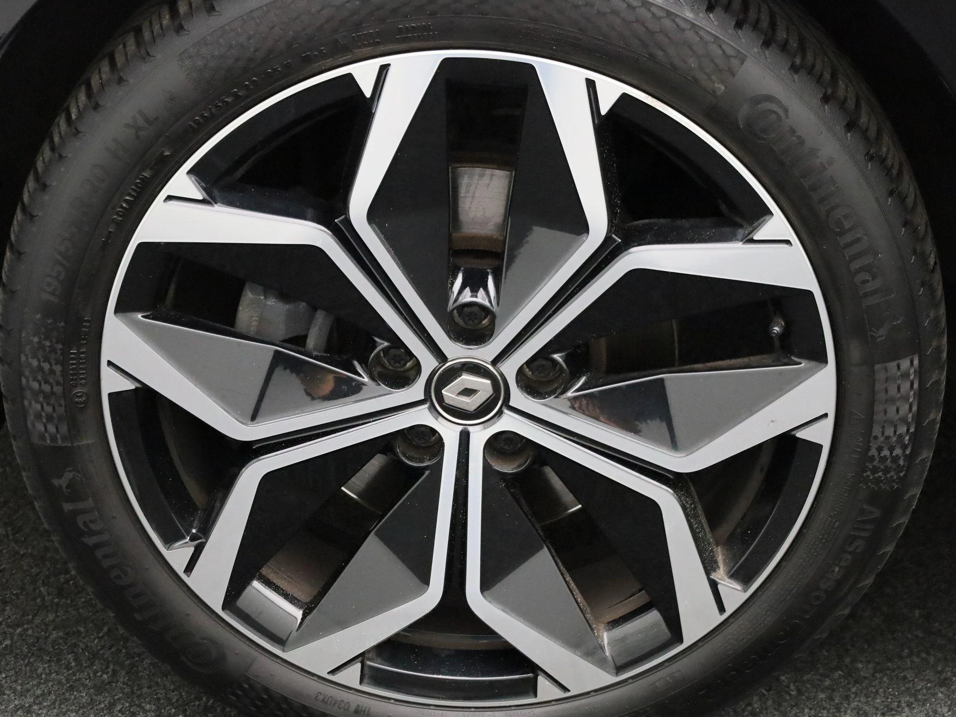 Renault Grand Scénic TCe 140 EDC GPF Black Edition 7P