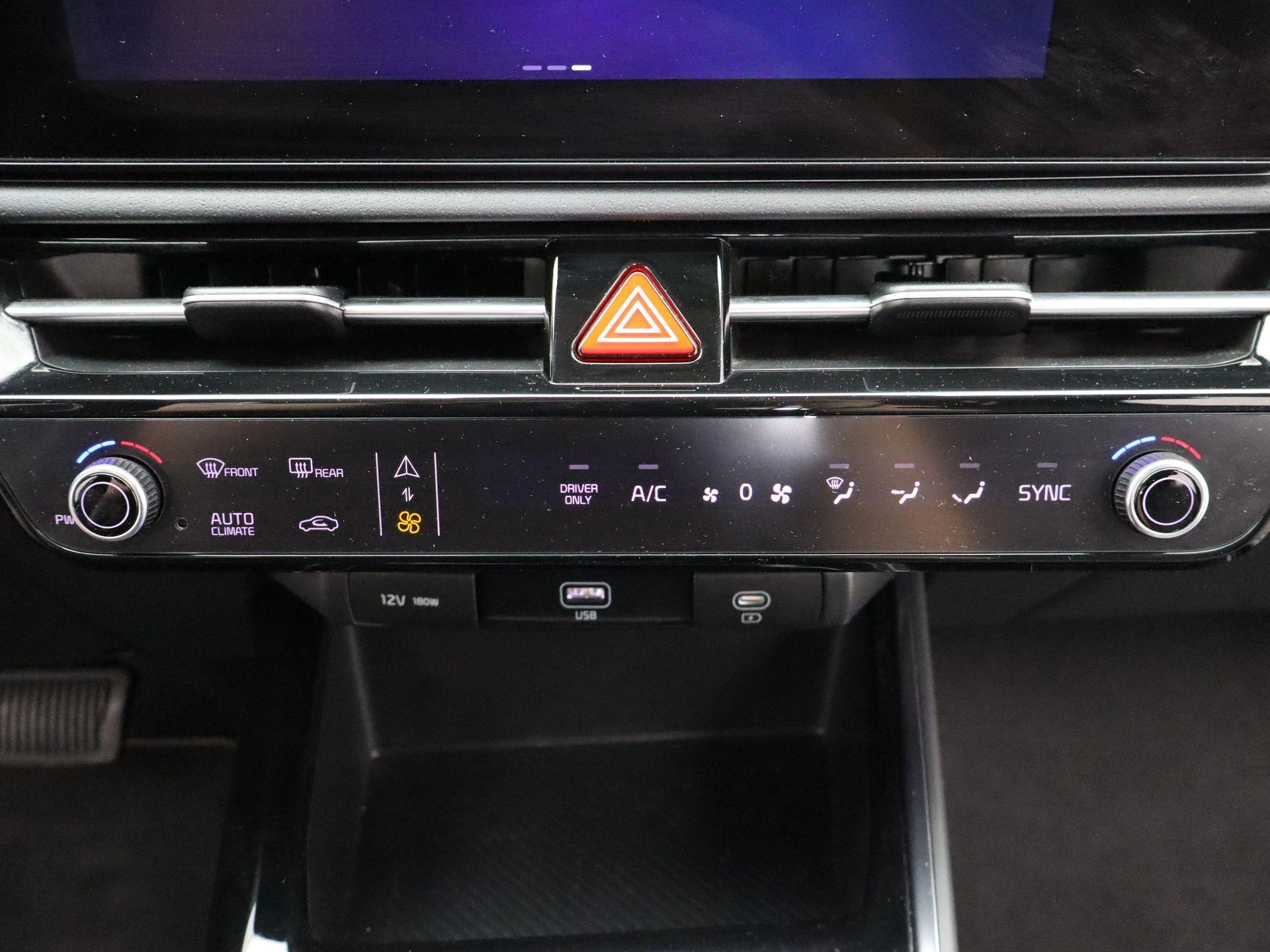 Kia-Niro-image-19