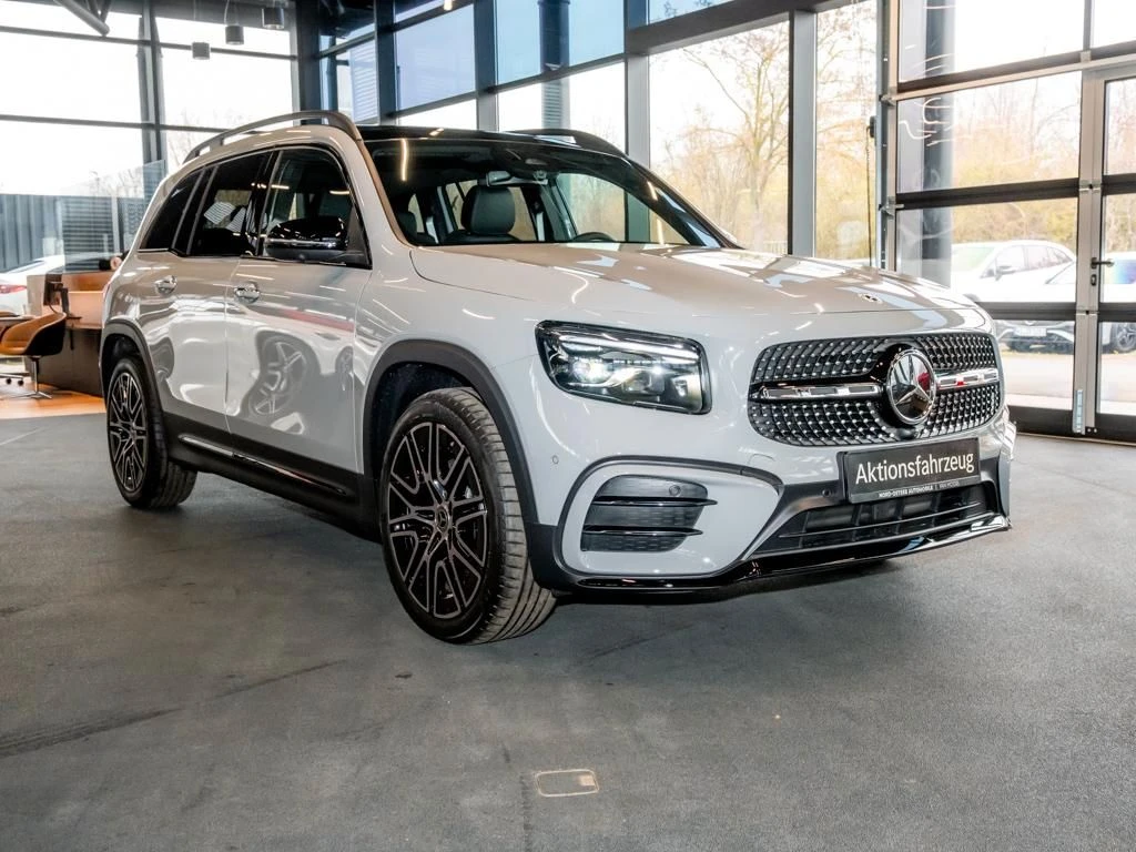 Mercedes-Benz-GLB 200 d-image-3