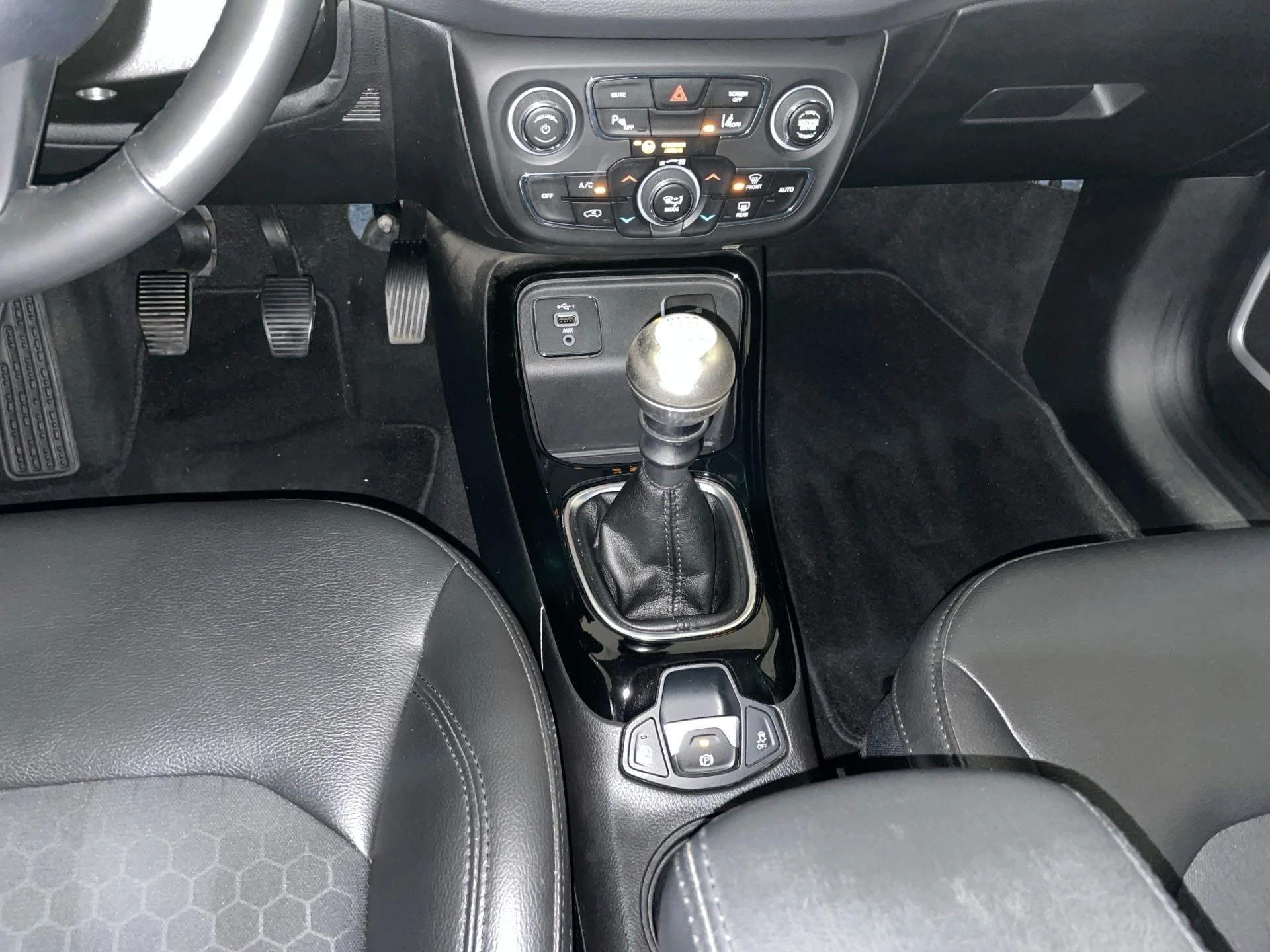 Jeep-Compass-image-9