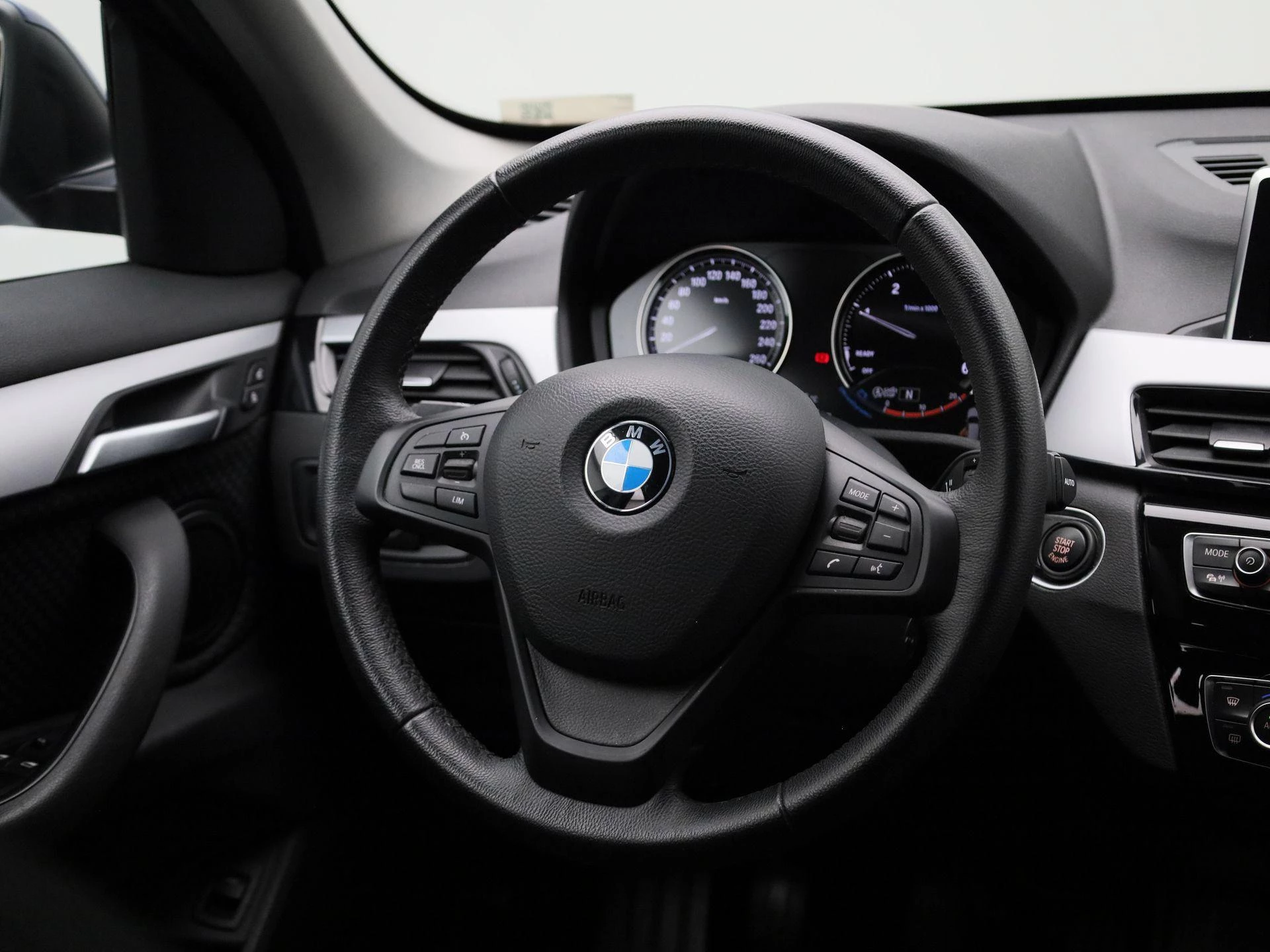 BMW X1 sDrive16d (85 kW)