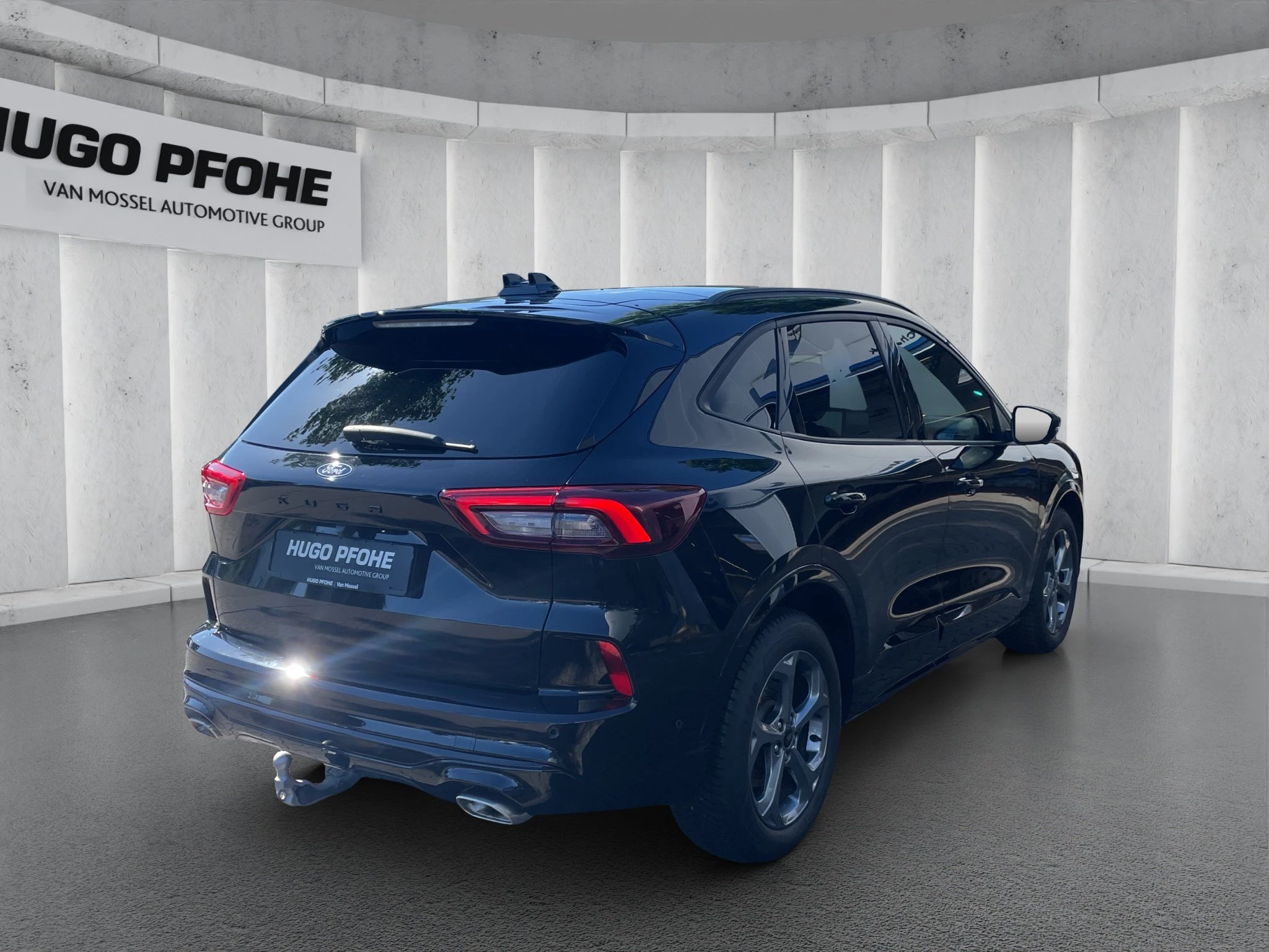 Ford Kuga ST-Line X Aut.*PANO*AHK*360GRAD*LED-MATRIX*NAVI*GRA*WINTER-PKT.