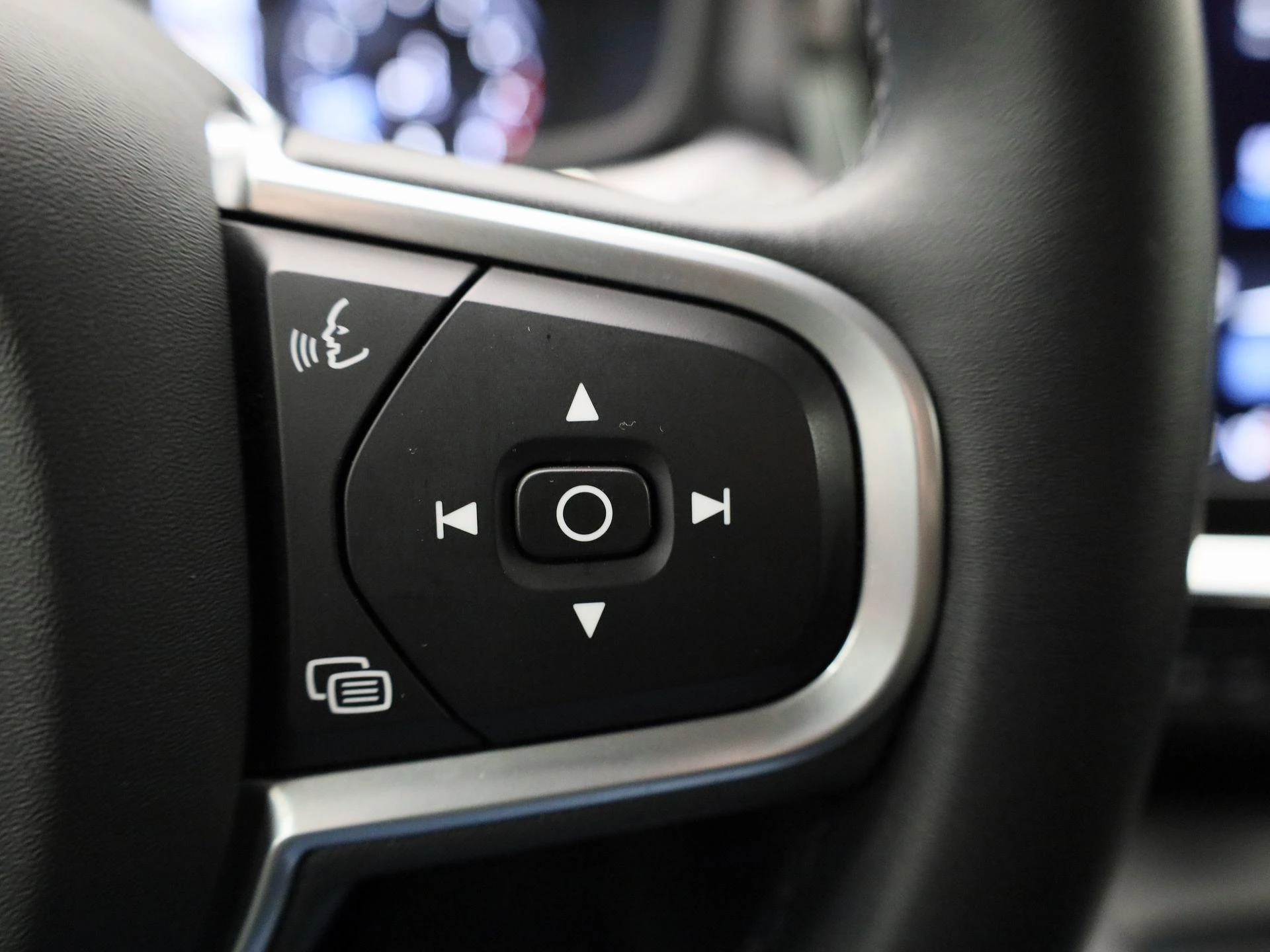 Volvo V60 2.0 B3 Momentum