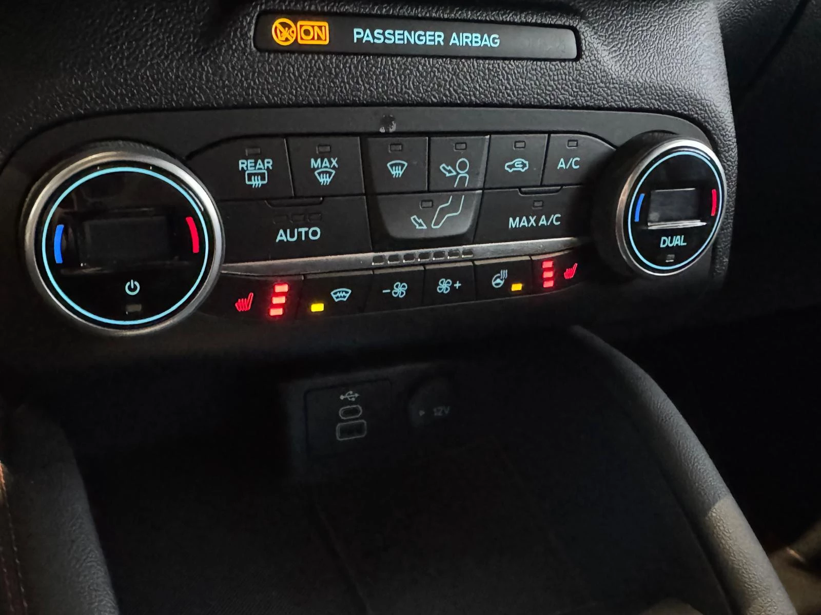 Ford-Kuga-image-15