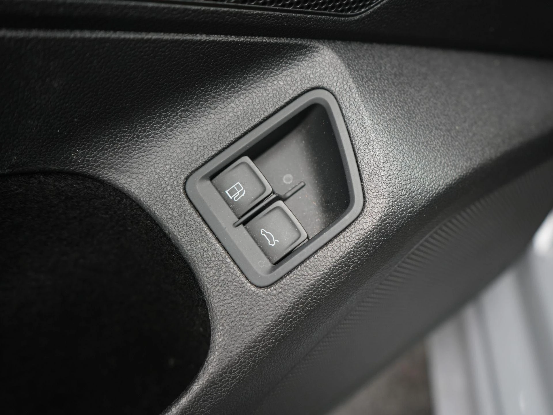 Volkswagen-Arteon-image-38