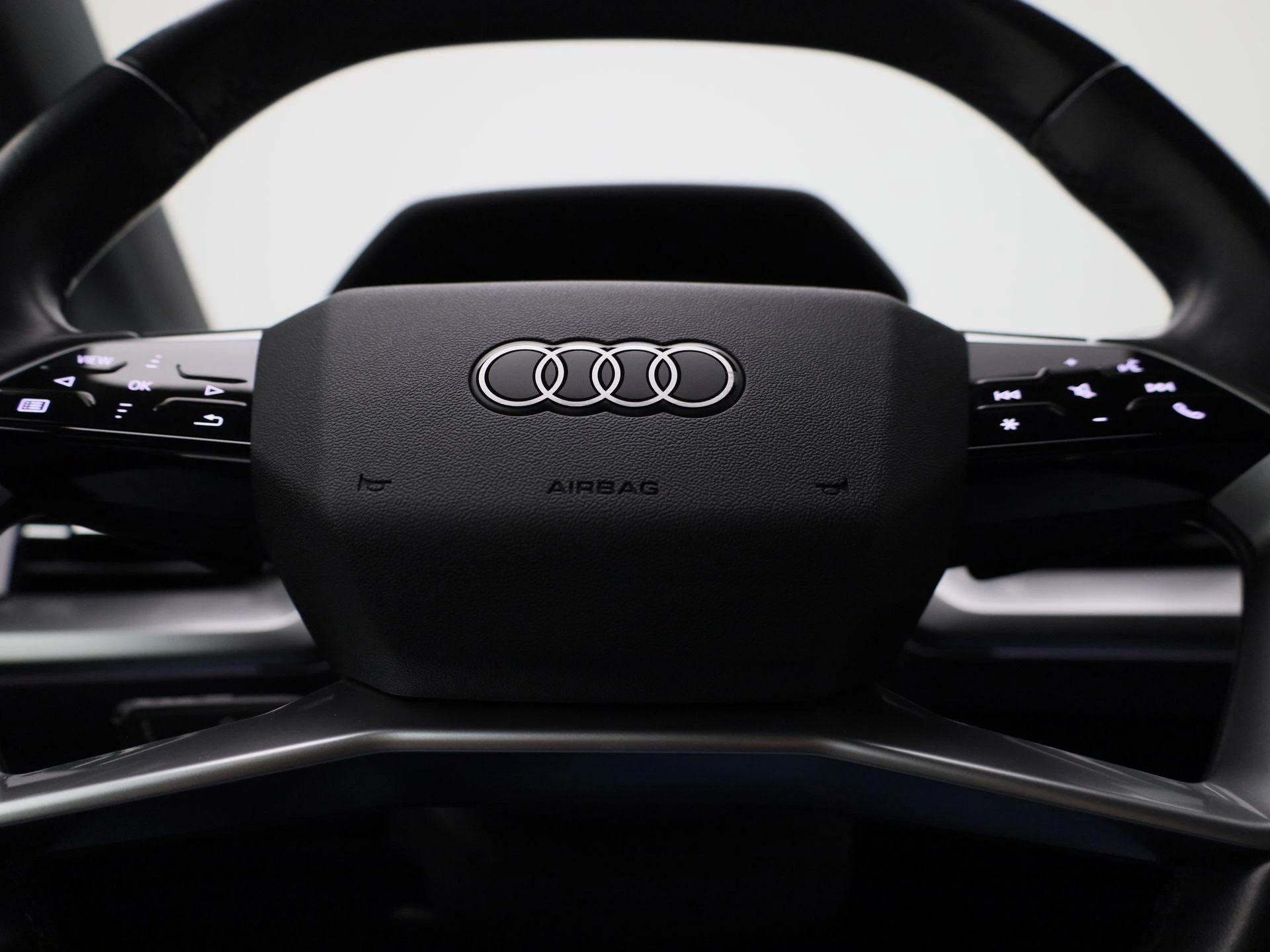 Audi-Q4 e-tron-image-29