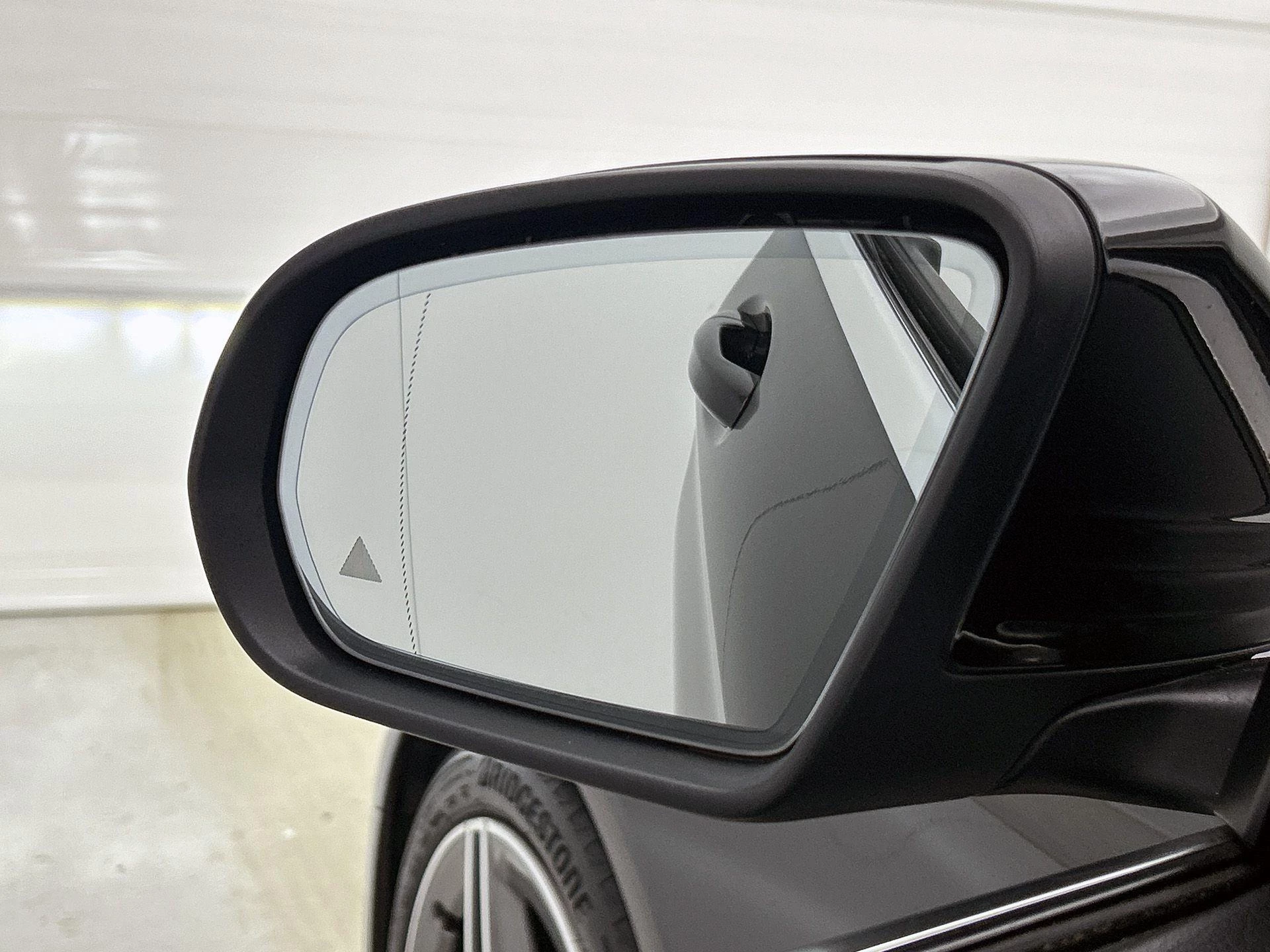 Mercedes-Benz-C-Klasse-image-15