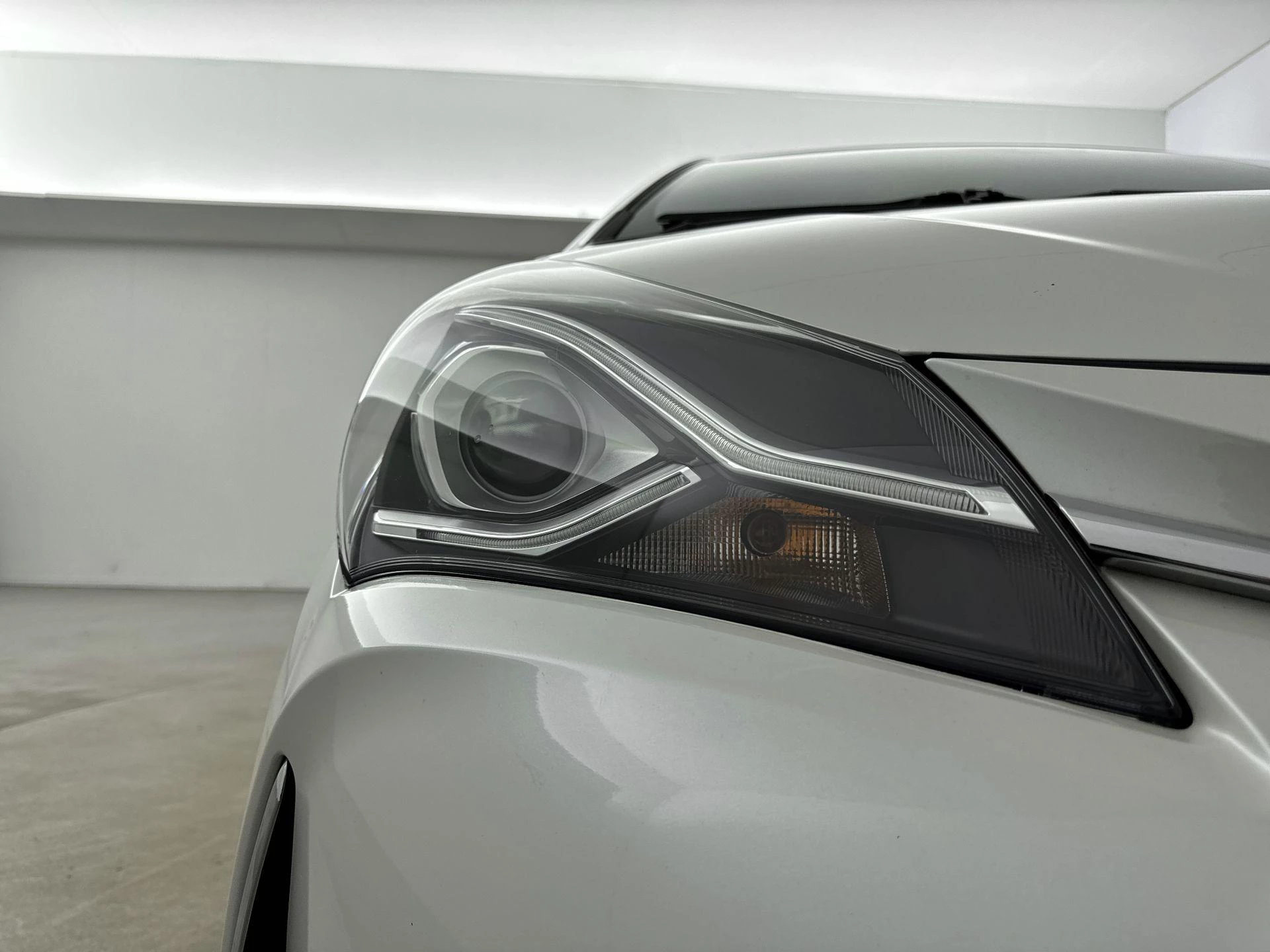 Toyota-Yaris-image-11