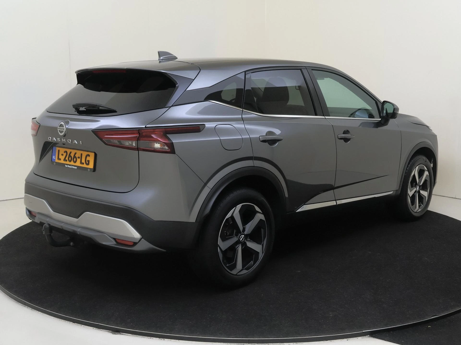 Nissan-QASHQAI-image-3