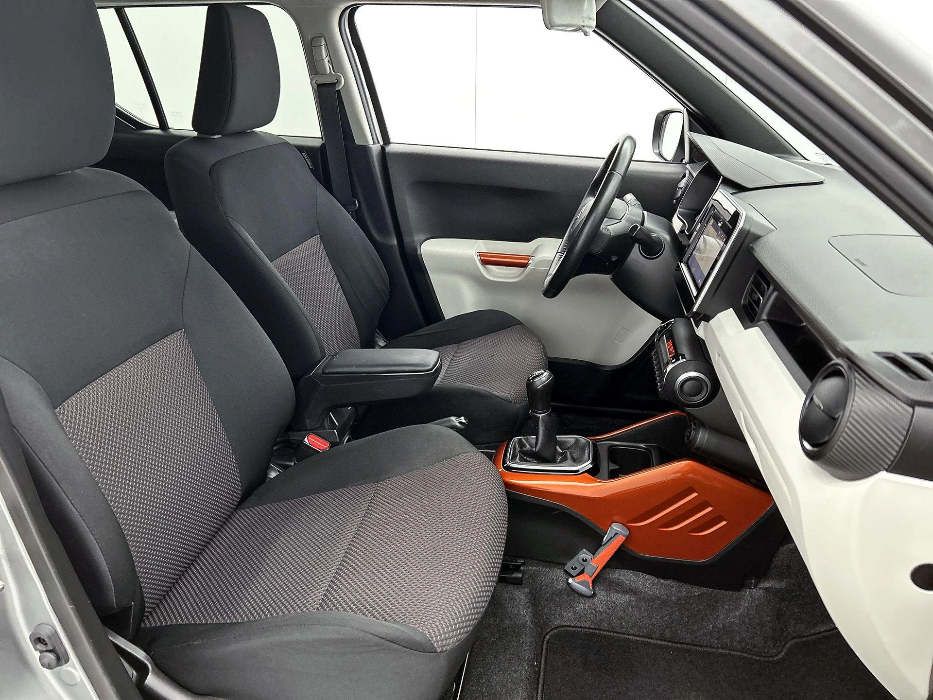 Suzuki-Ignis-image-35