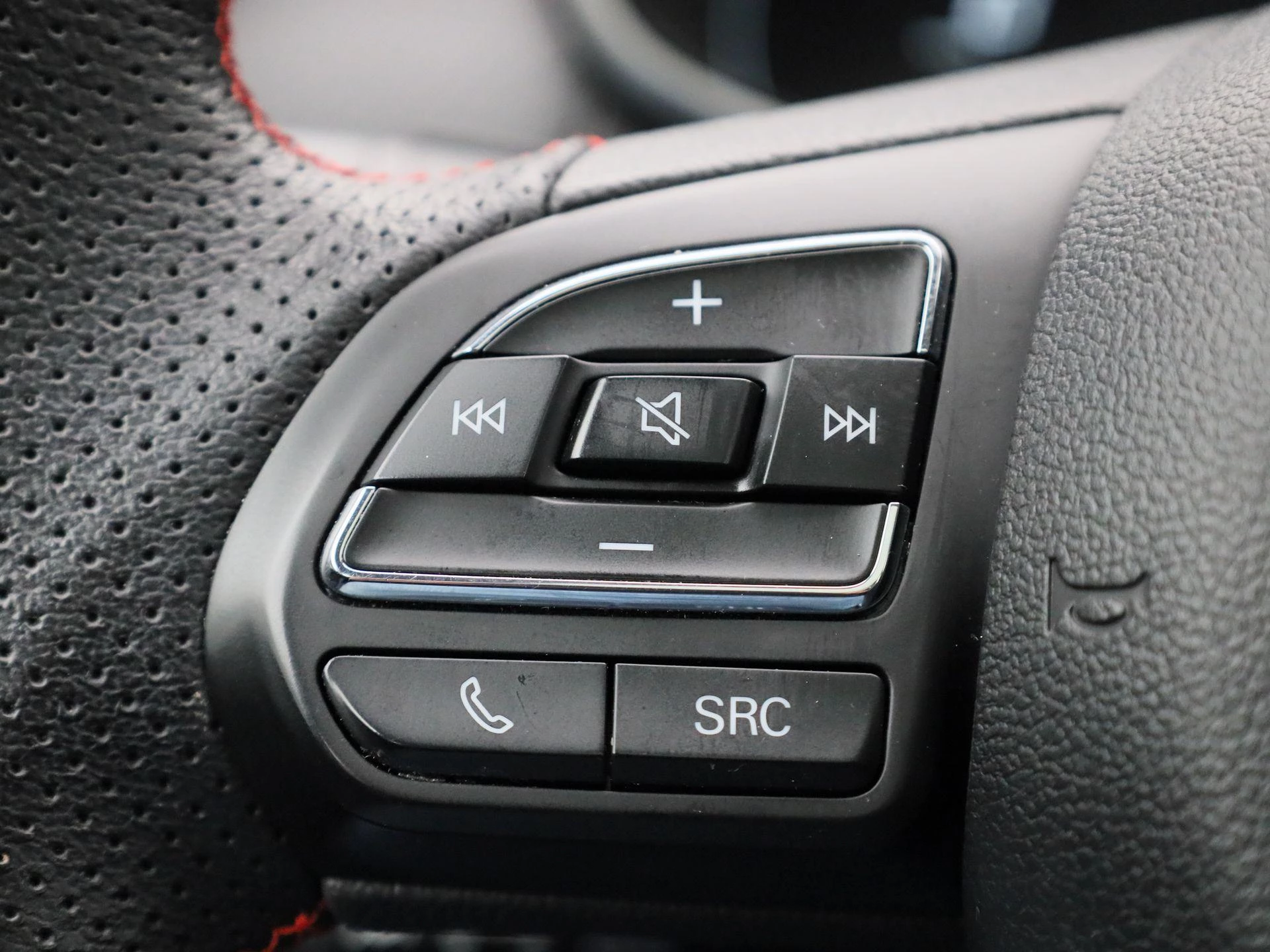 MG ZS EV Long Range Luxury 70 kWh