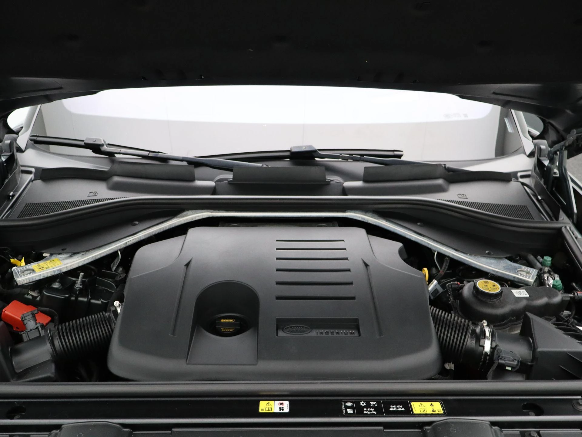 Land Rover-Range Rover-image-45