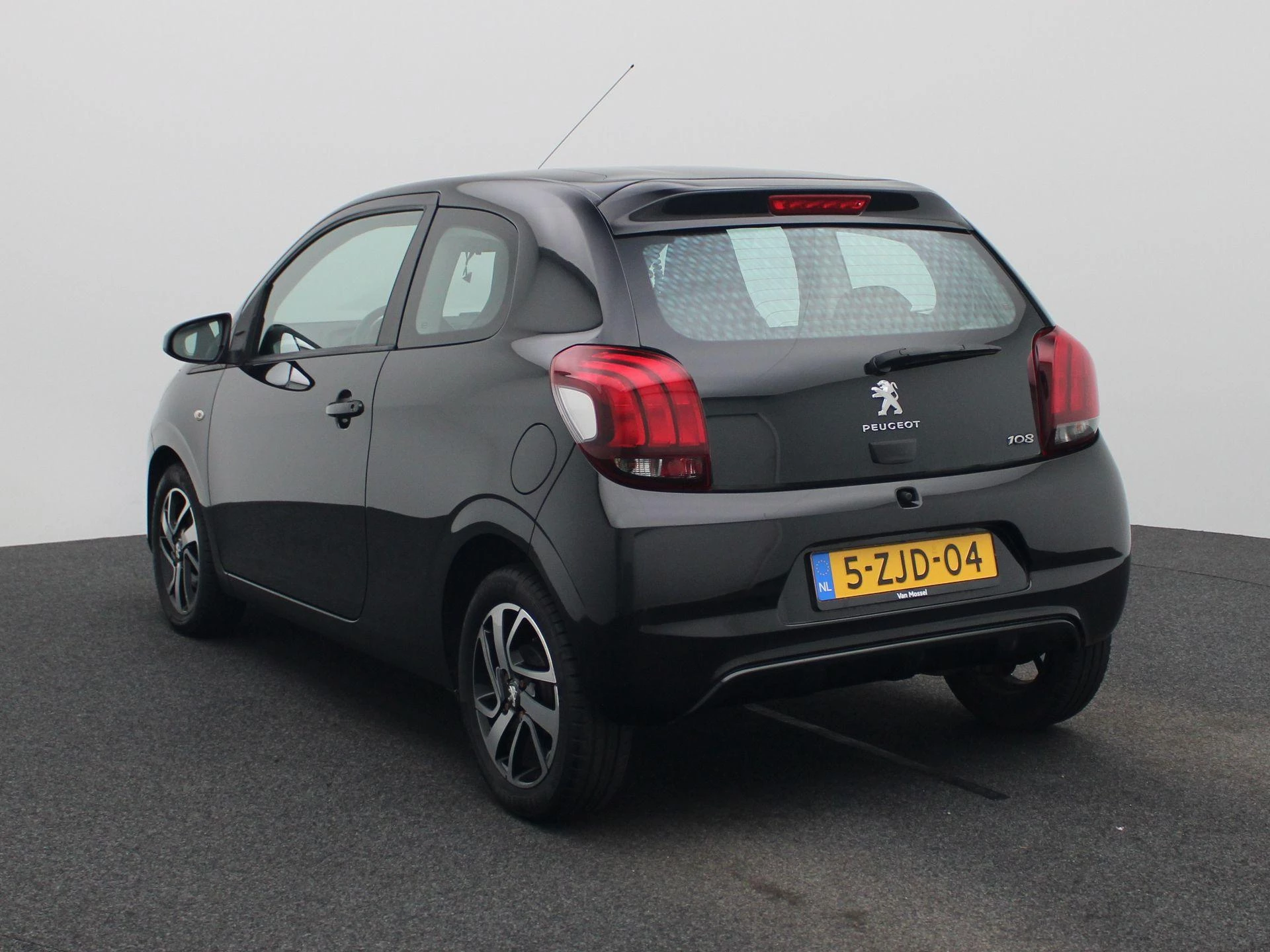 Peugeot 108 1.2 VTi Allure