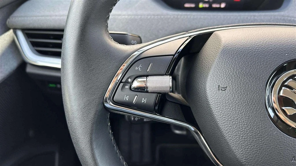 Škoda-Enyaq iV-image-10