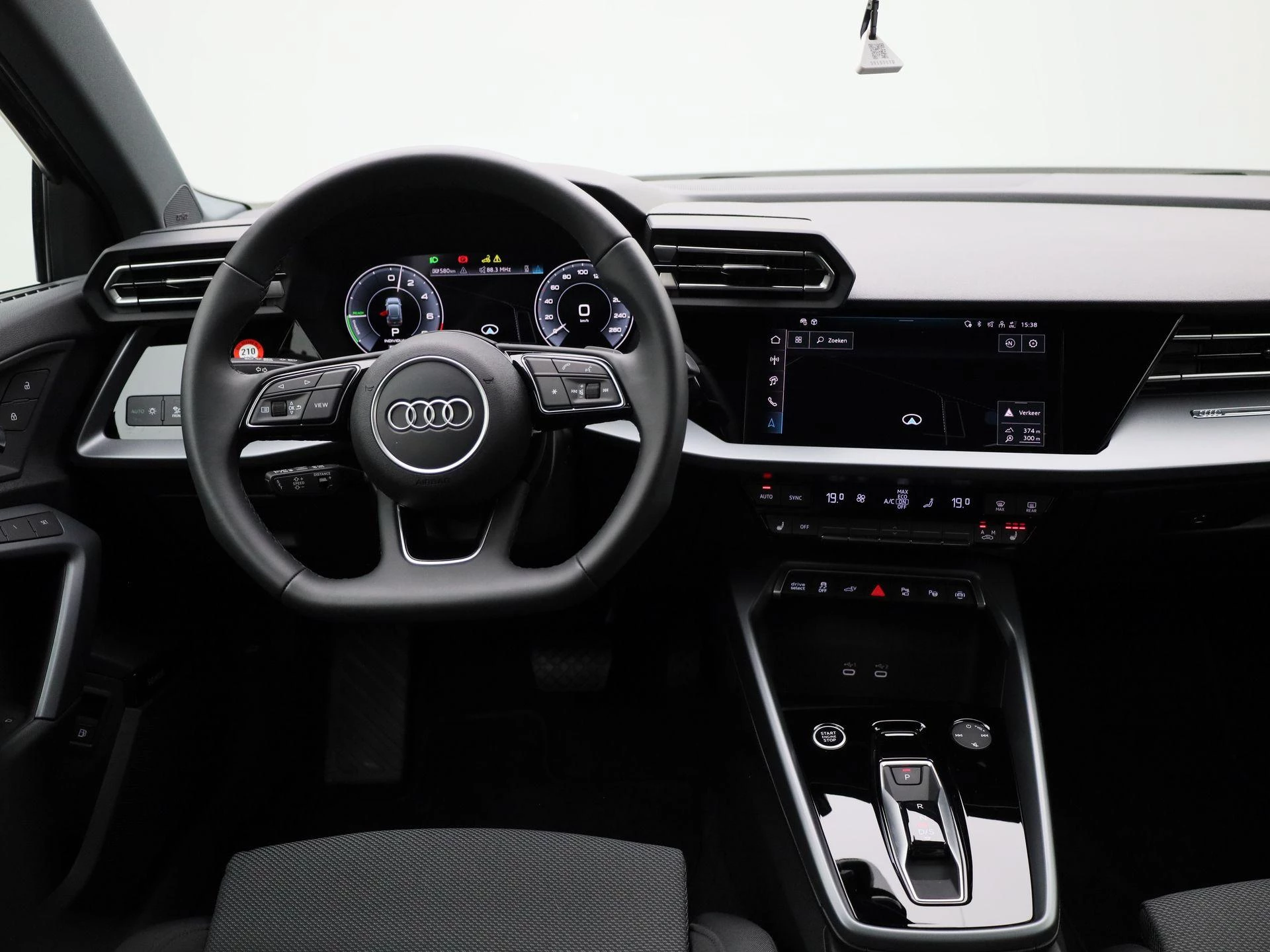 Audi-A3-image-6