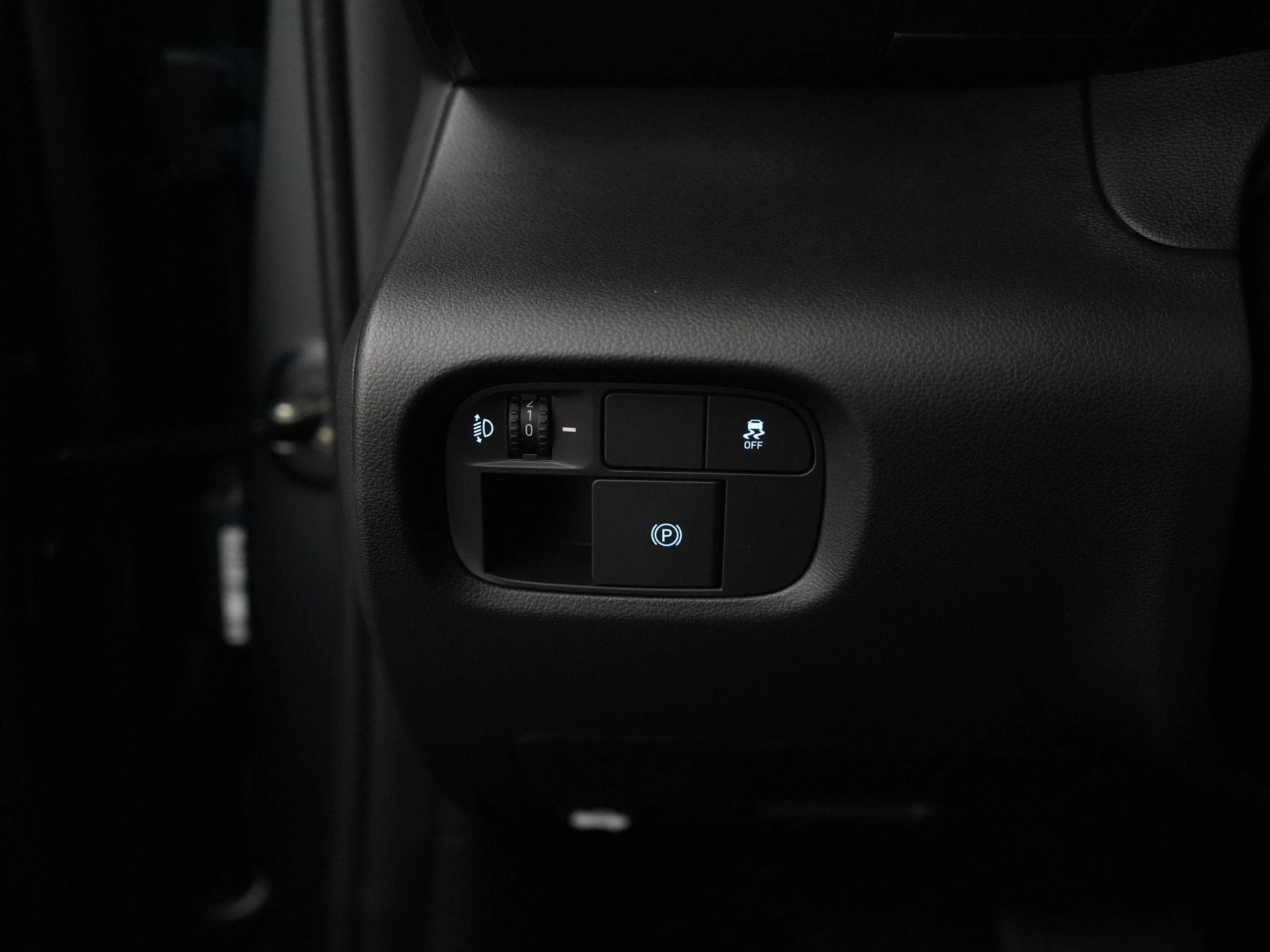 Hyundai-Inster-image-16