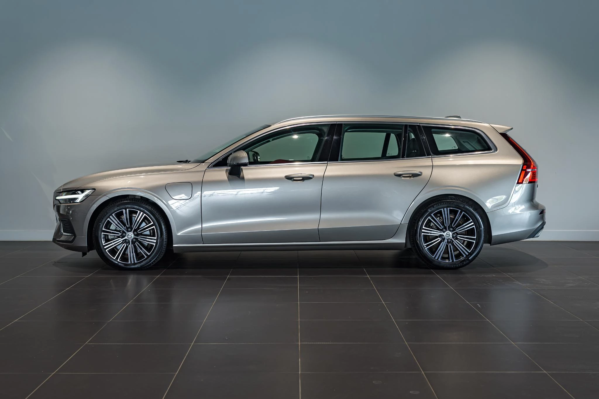Volvo V60 T6 PHEV 4x4 Inscription Aut.
