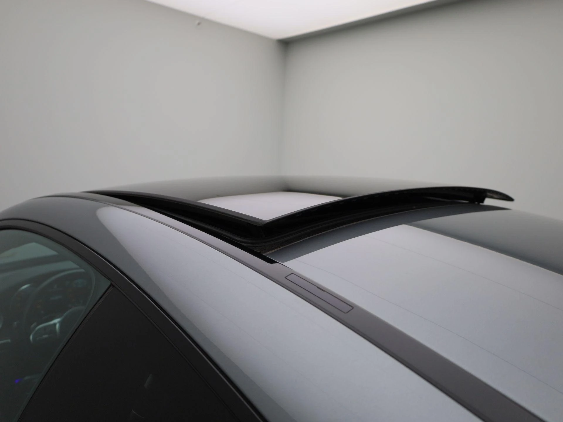 Mercedes-Benz-C-Klasse-image-41