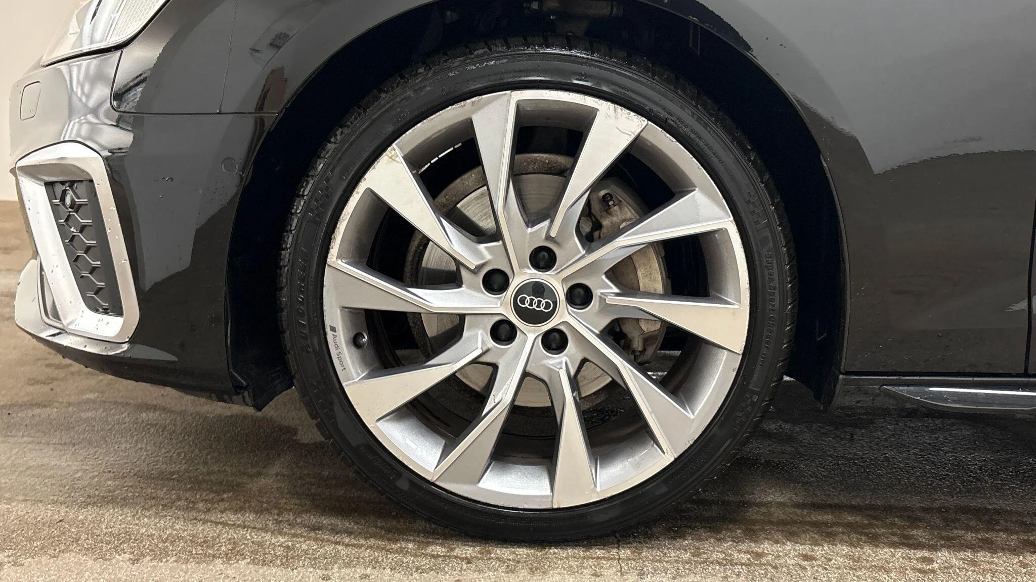 Audi-A4-image-52