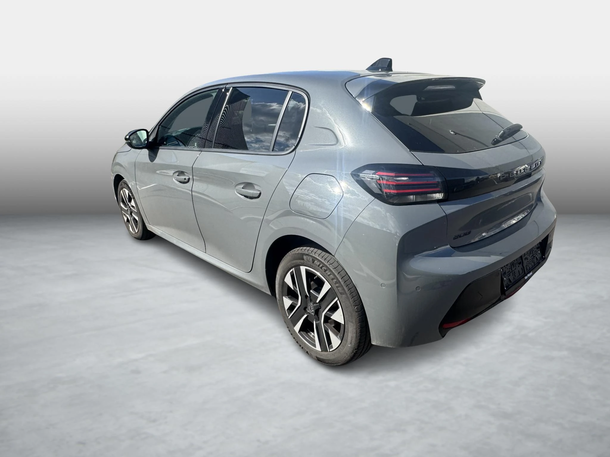 Peugeot-208-image-3