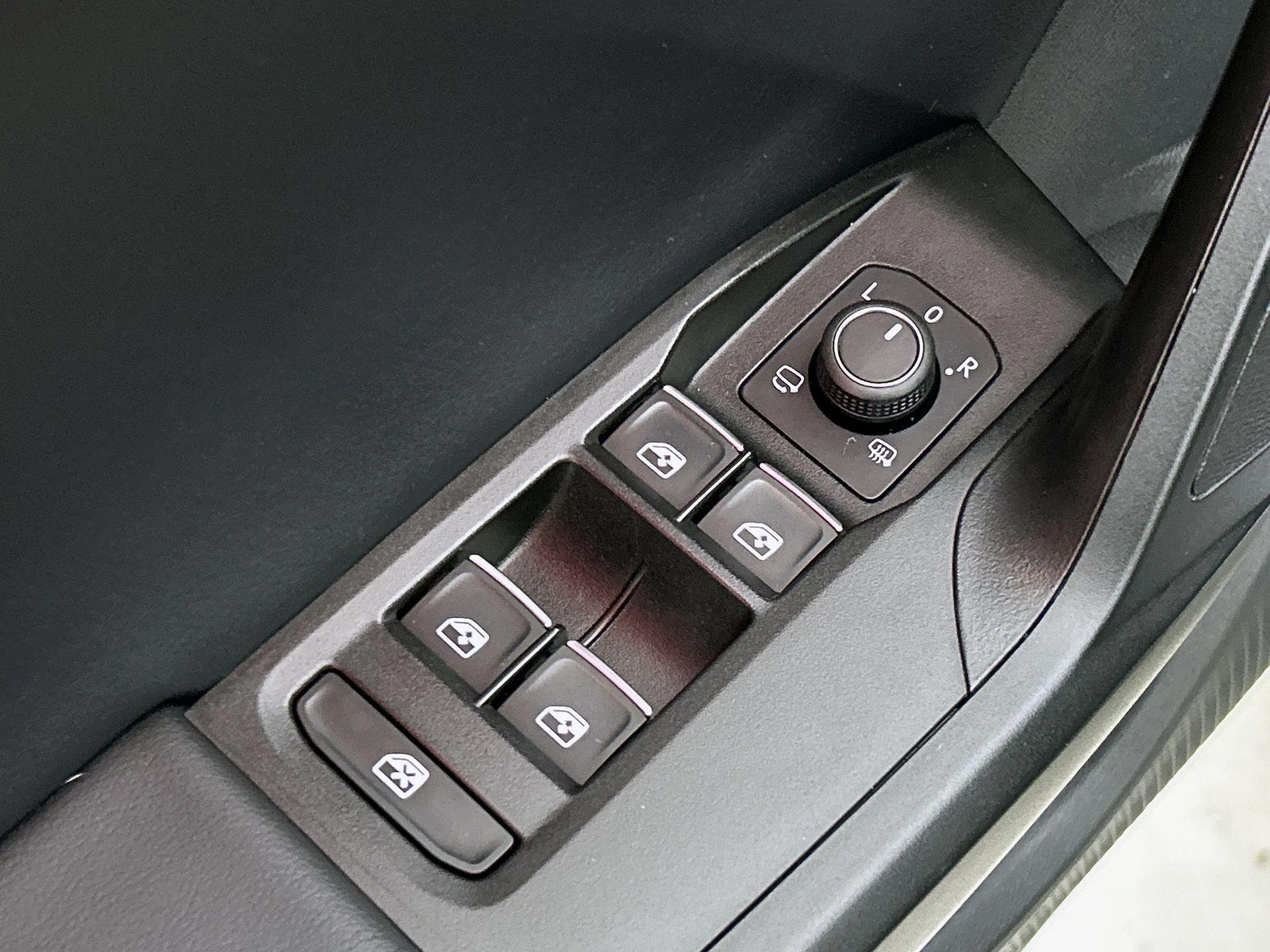 SEAT-Leon-image-24
